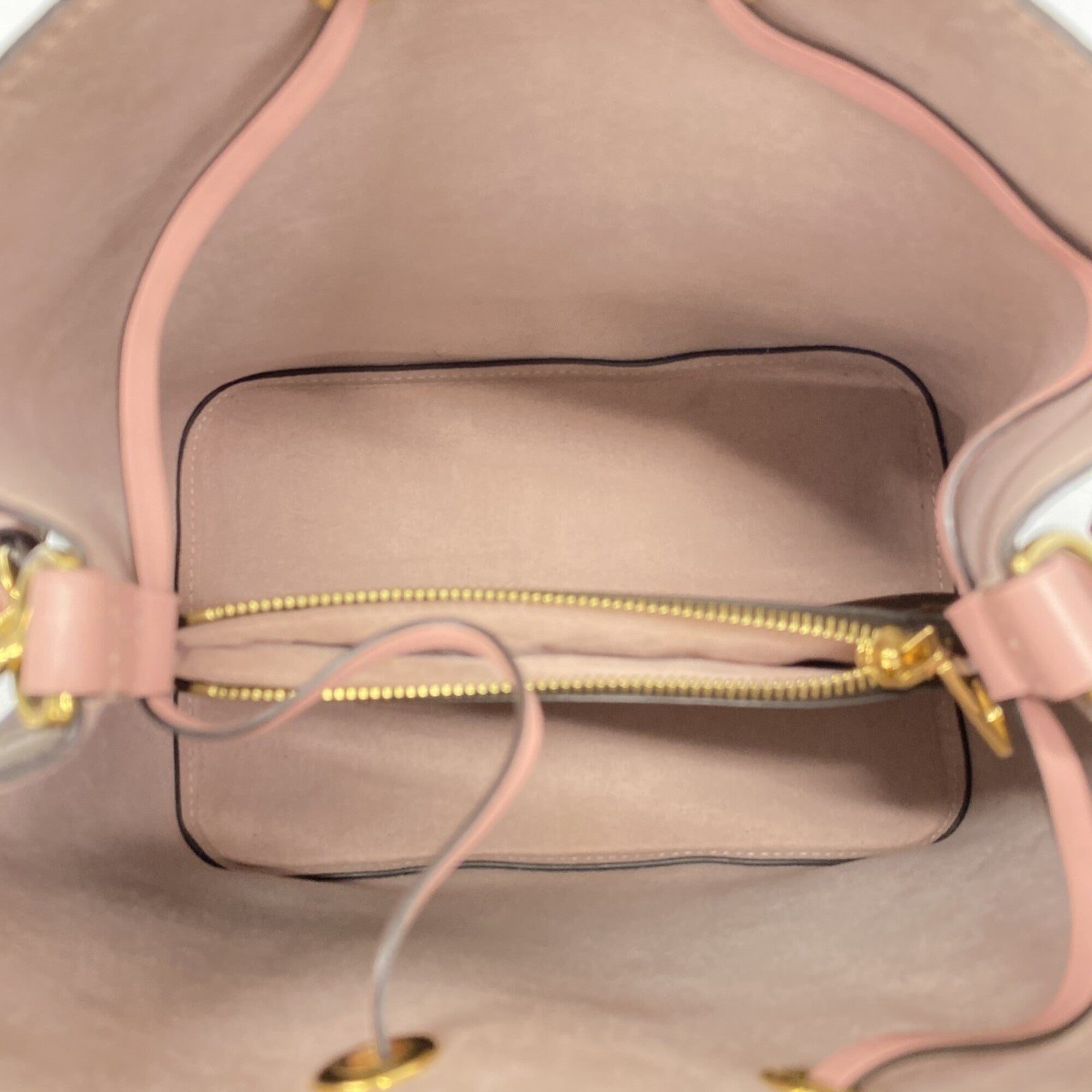 Louis Vuitton Brown Rose Poudre Shoulder Bag (Pre-Owned)