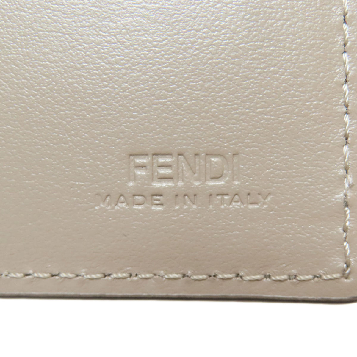 Fendi Beige Leather Wallet (Bi-Fold) (Pre-Owned)