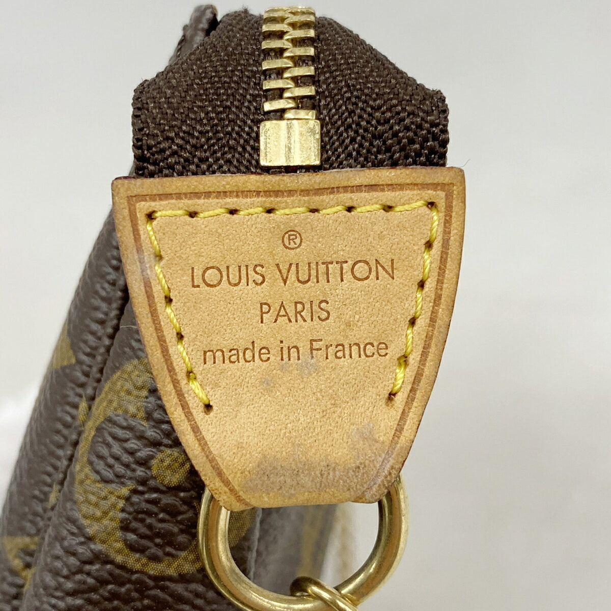 Louis Vuitton Brown Pouch (Pre-Owned)