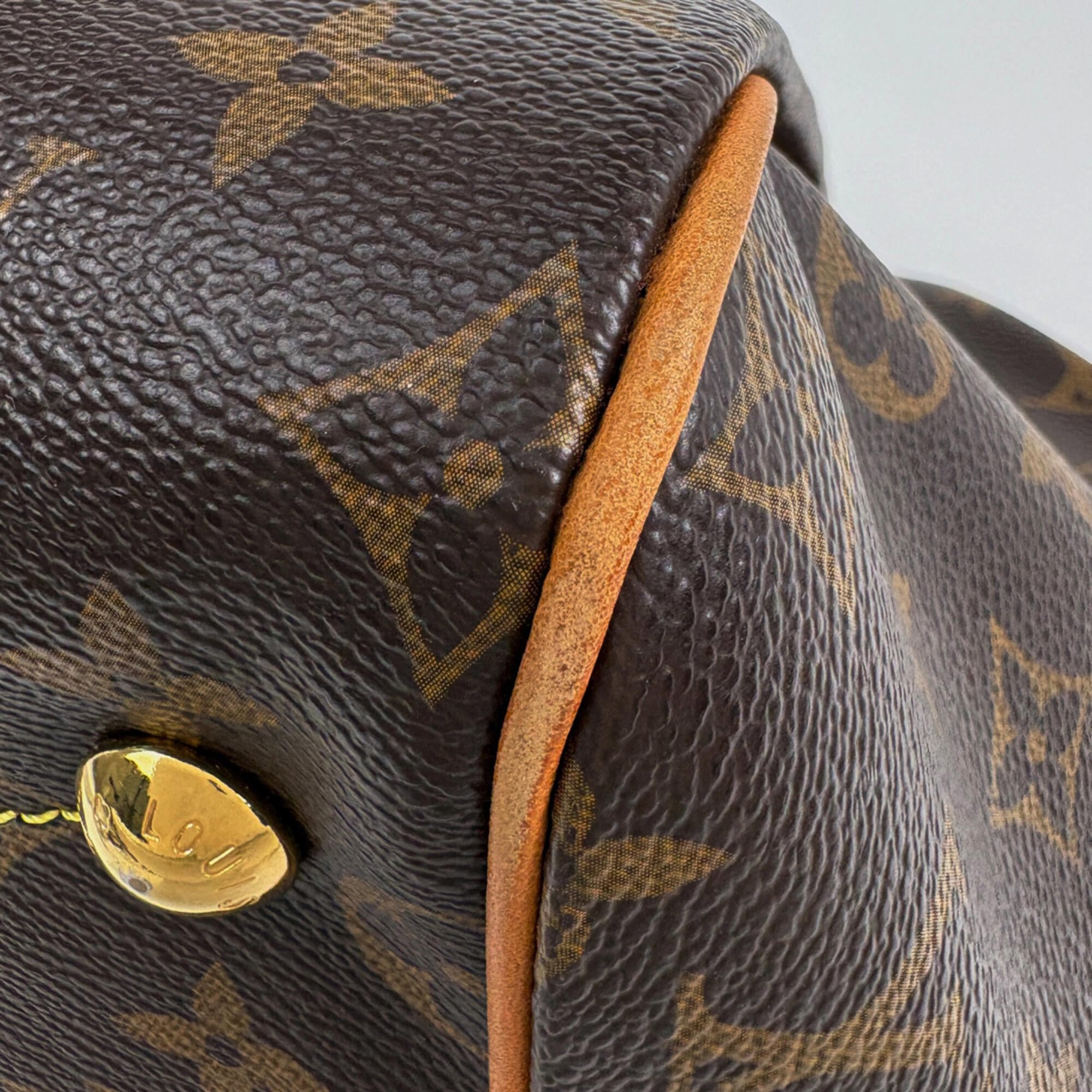 Louis Vuitton Brown Monogram Handbag (Pre-Owned)