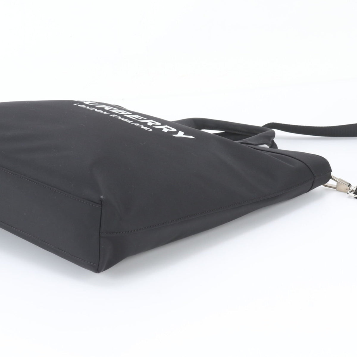 Burberry Black Leather Shoulder Bag Tote Bag (Pre-Owned)
