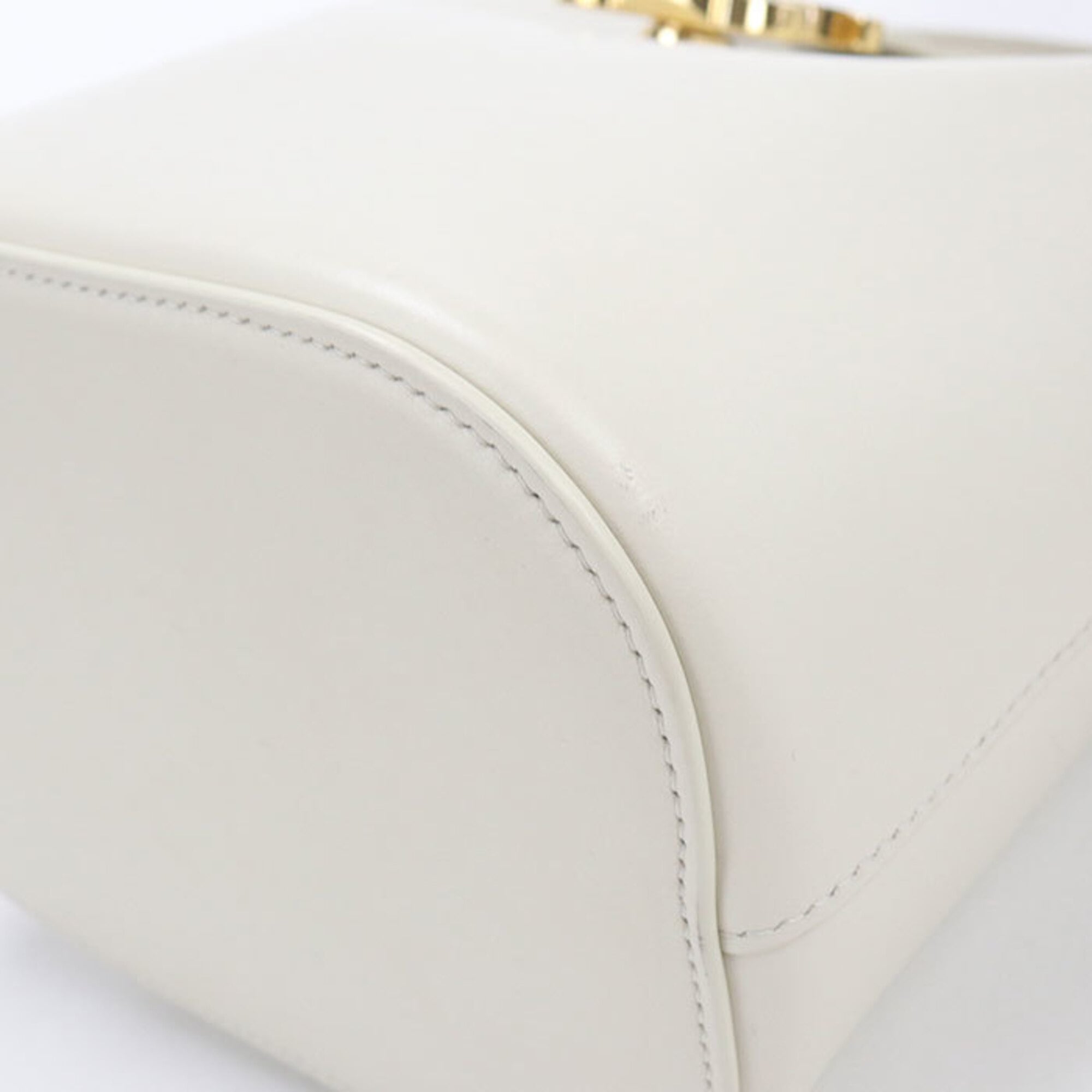 Celine White Leather Handbag (Pre-Owned)