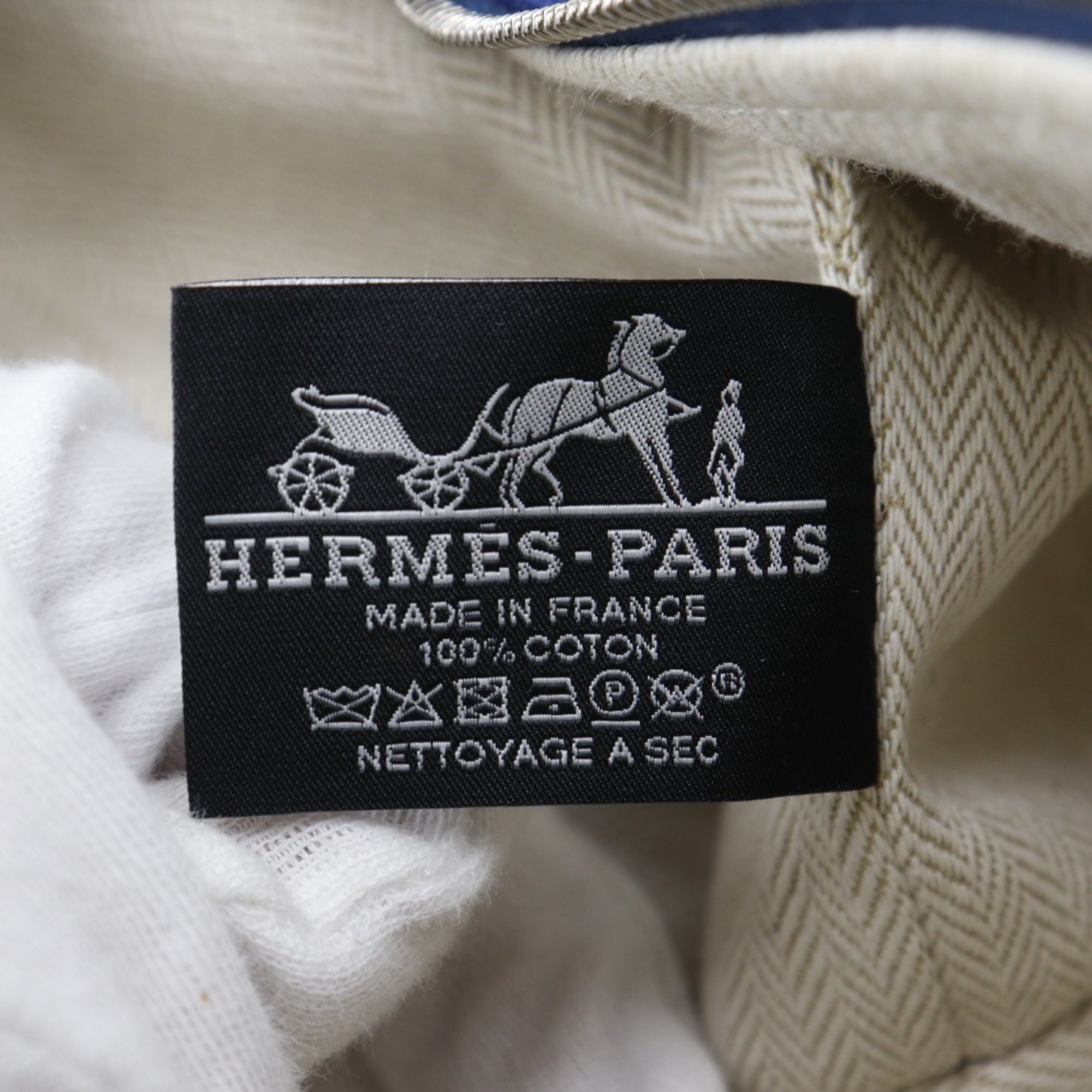 Hermes Blue Marine Canvas Handbag (Pre-Owned)