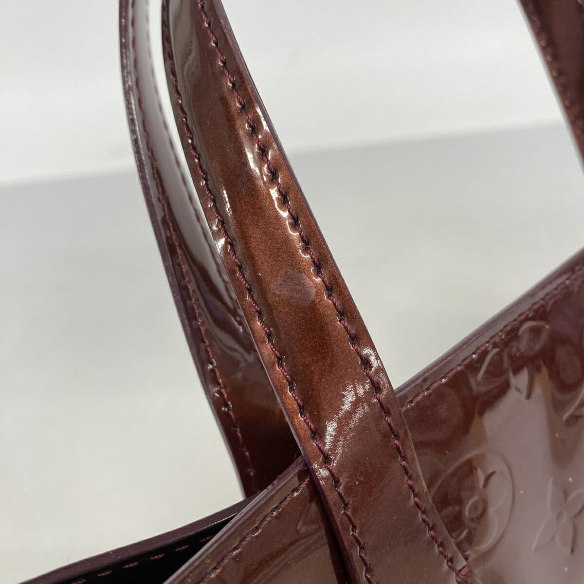 Louis Vuitton Rouge Fauviste Handbag (Pre-Owned)