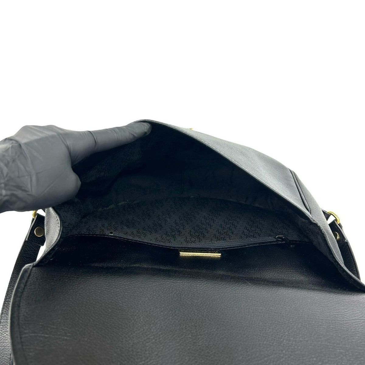 Yves Saint Laurent Black Leather Shoulder Bag (Pre-Owned)