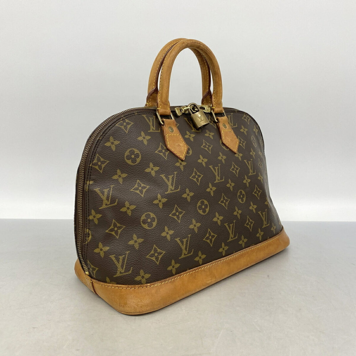 Louis Vuitton Brown Handbag (Pre-Owned)