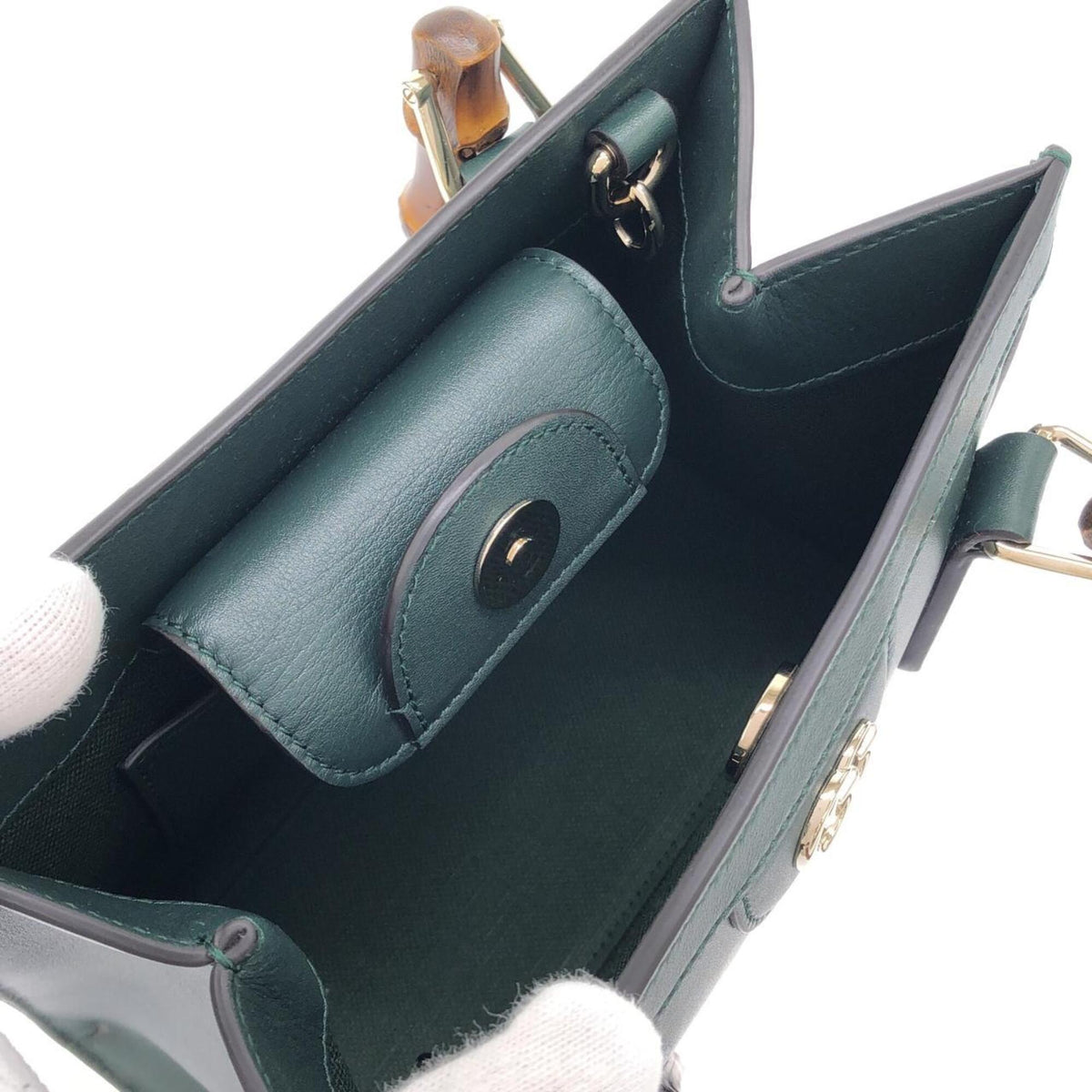 Gucci Green Leather Handbag (Pre-Owned)