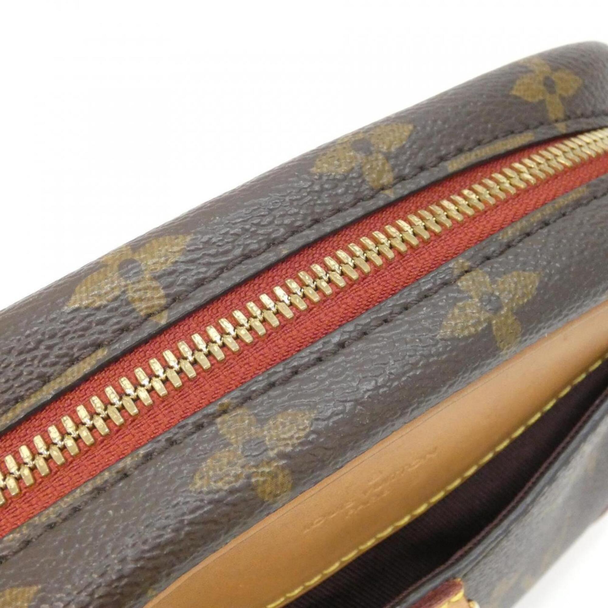 Louis Vuitton Marron Coated Canvas Shoulder Bag (Pre-Owned)