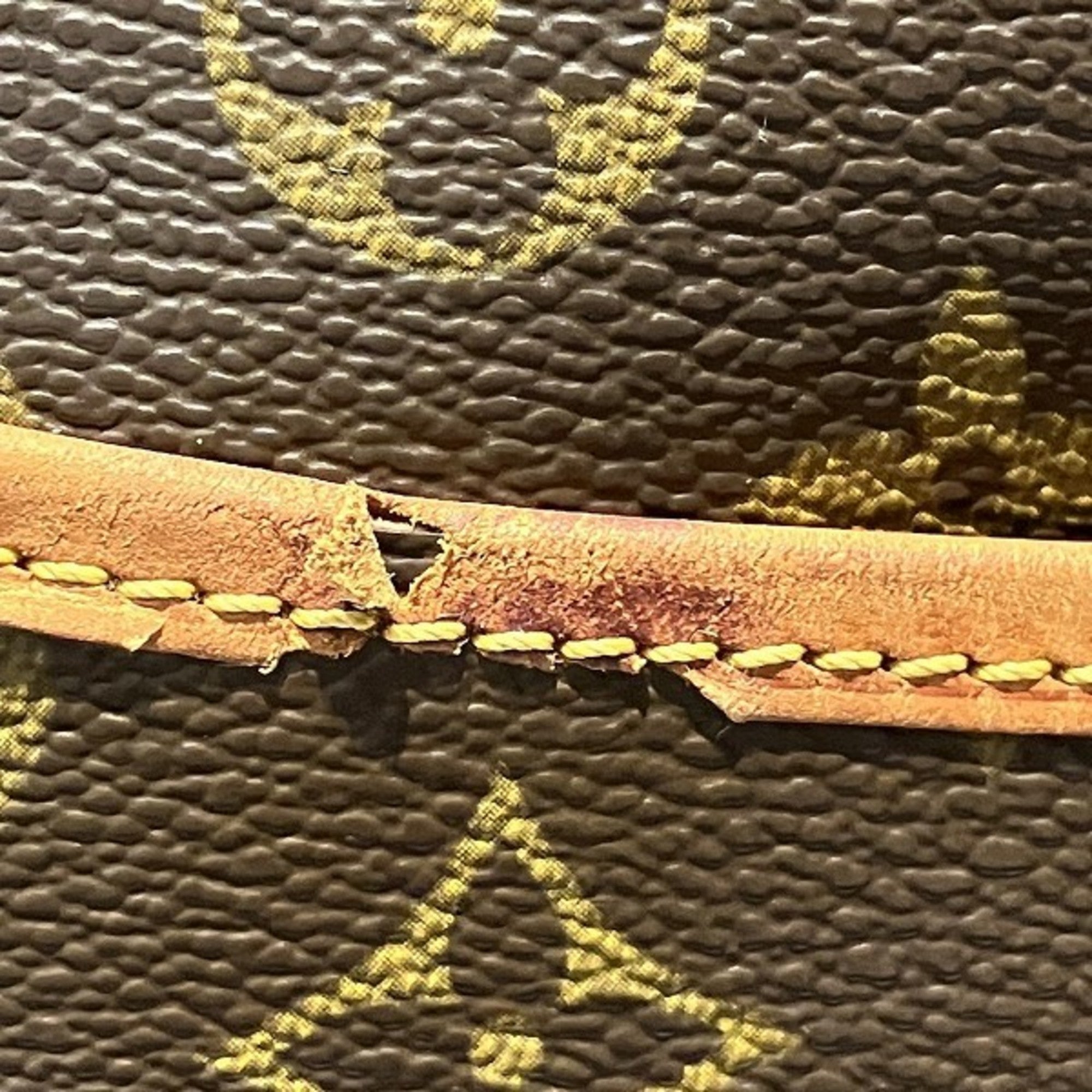 Louis Vuitton Brown Monogram Handbag (Pre-Owned)