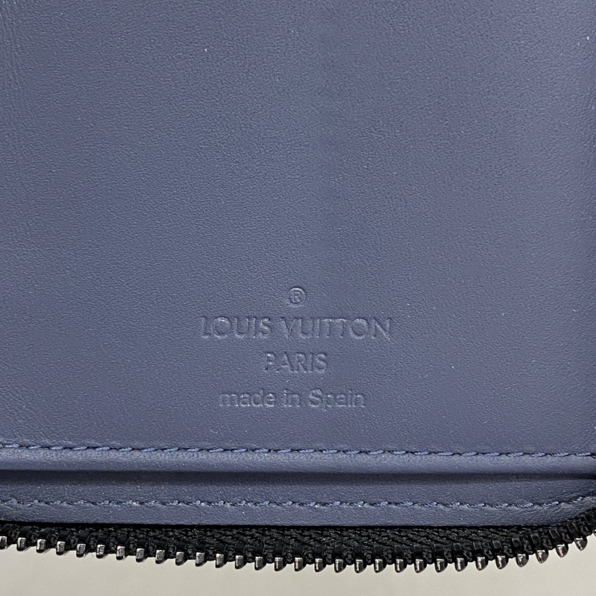 Louis Vuitton Navy Long Wallet (Bi-Fold) (Pre-Owned)