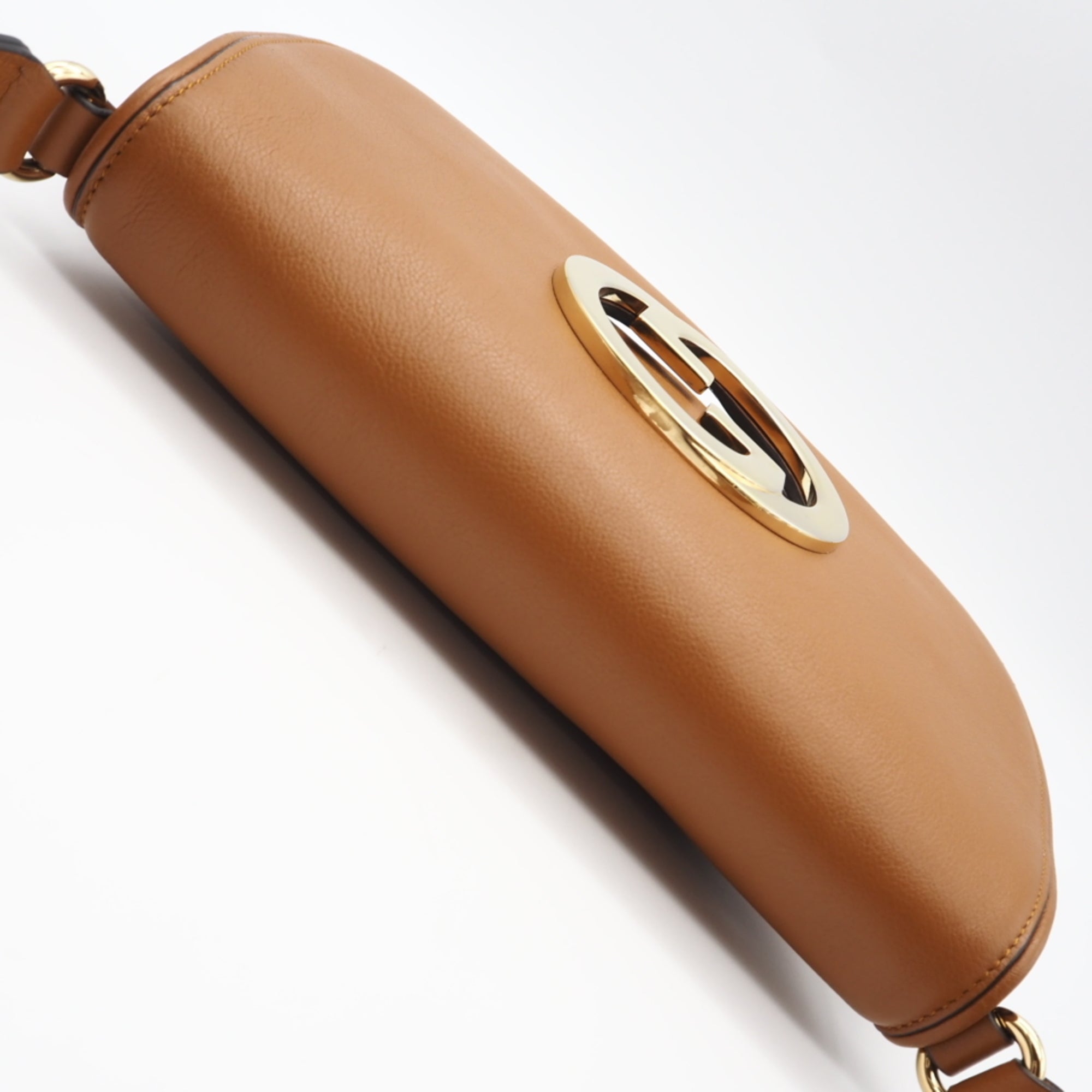 Gucci Camel Leather Shoulder Bag (Pre-Owned)