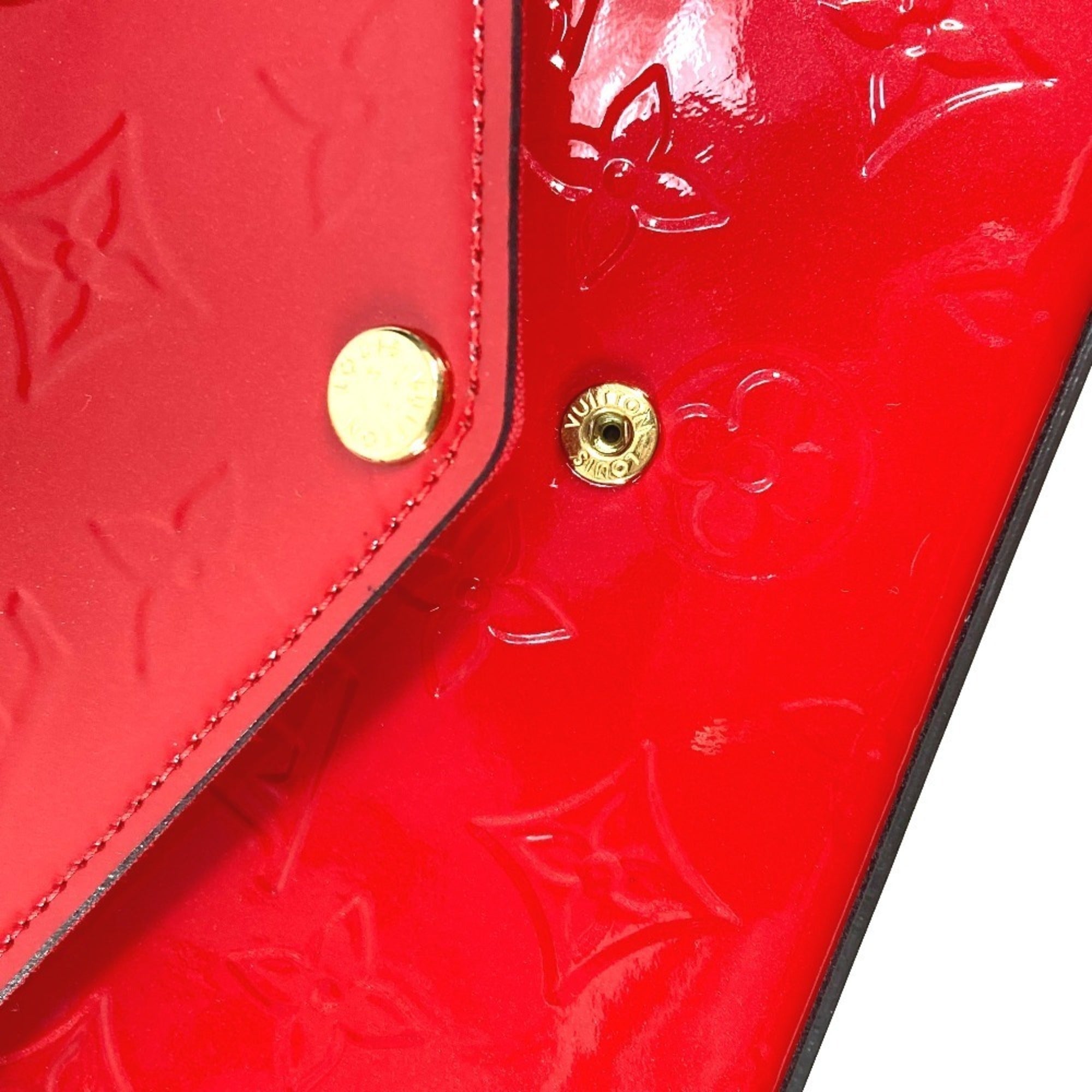 Louis Vuitton Red Color Monogram Vernis Canvas Clutch Bag Pochette Shoulder Bag (Pre-Owned)