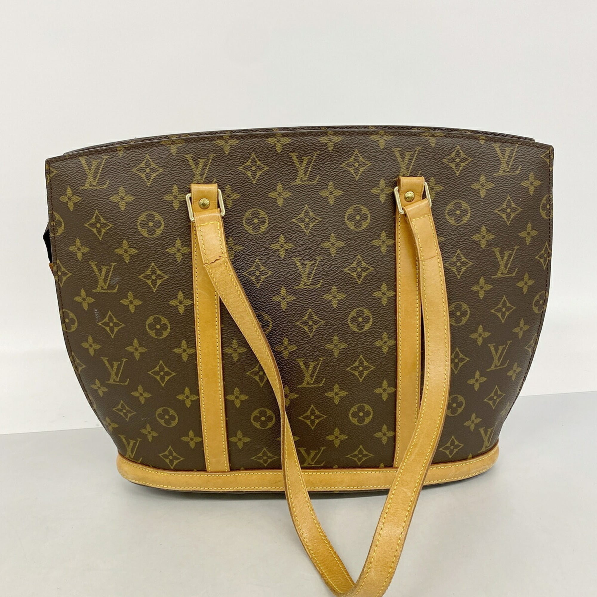Louis Vuitton Brown Shoulder Bag (Pre-Owned)
