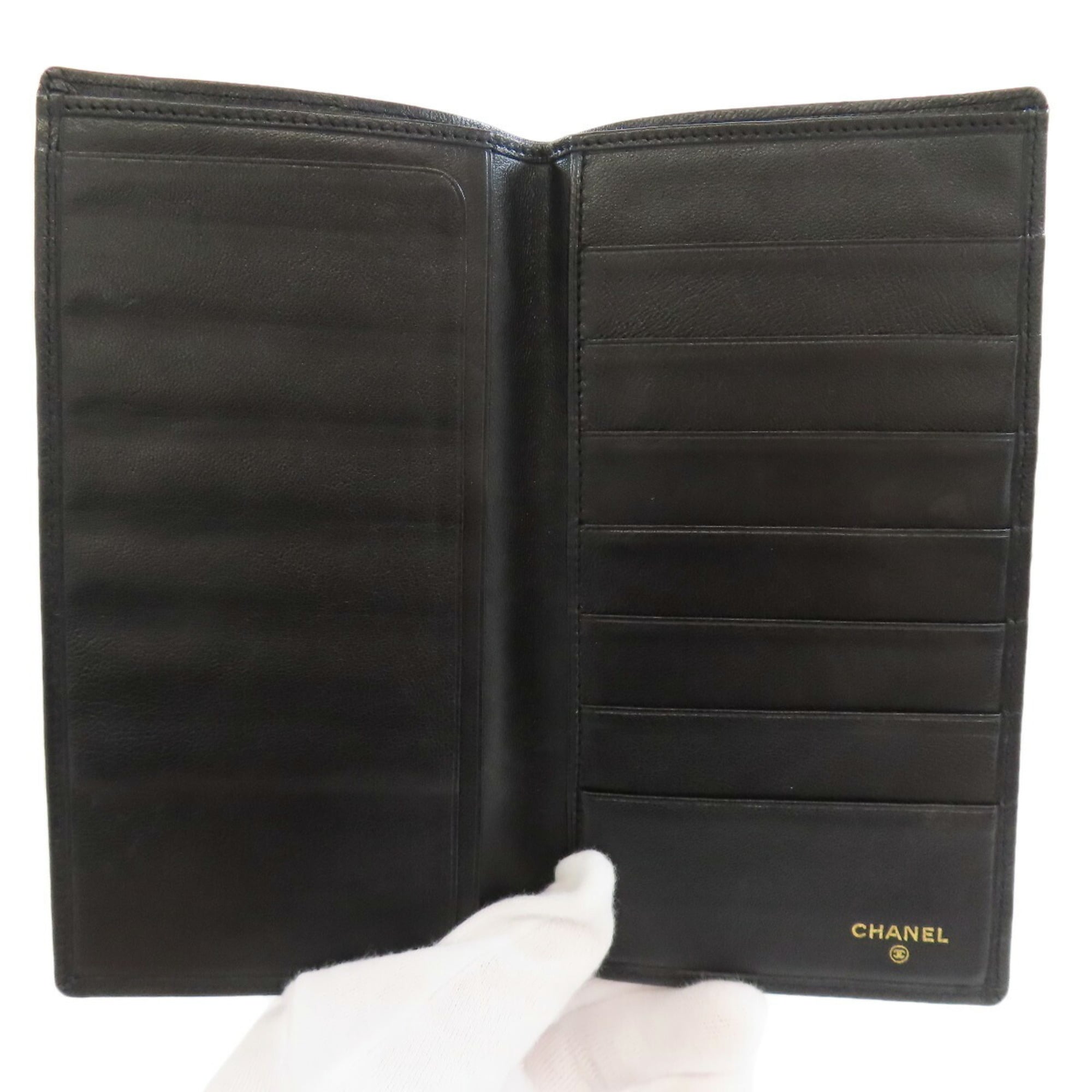 Chanel Black Leather Long Wallet (Bi-Fold) (Pre-Owned)