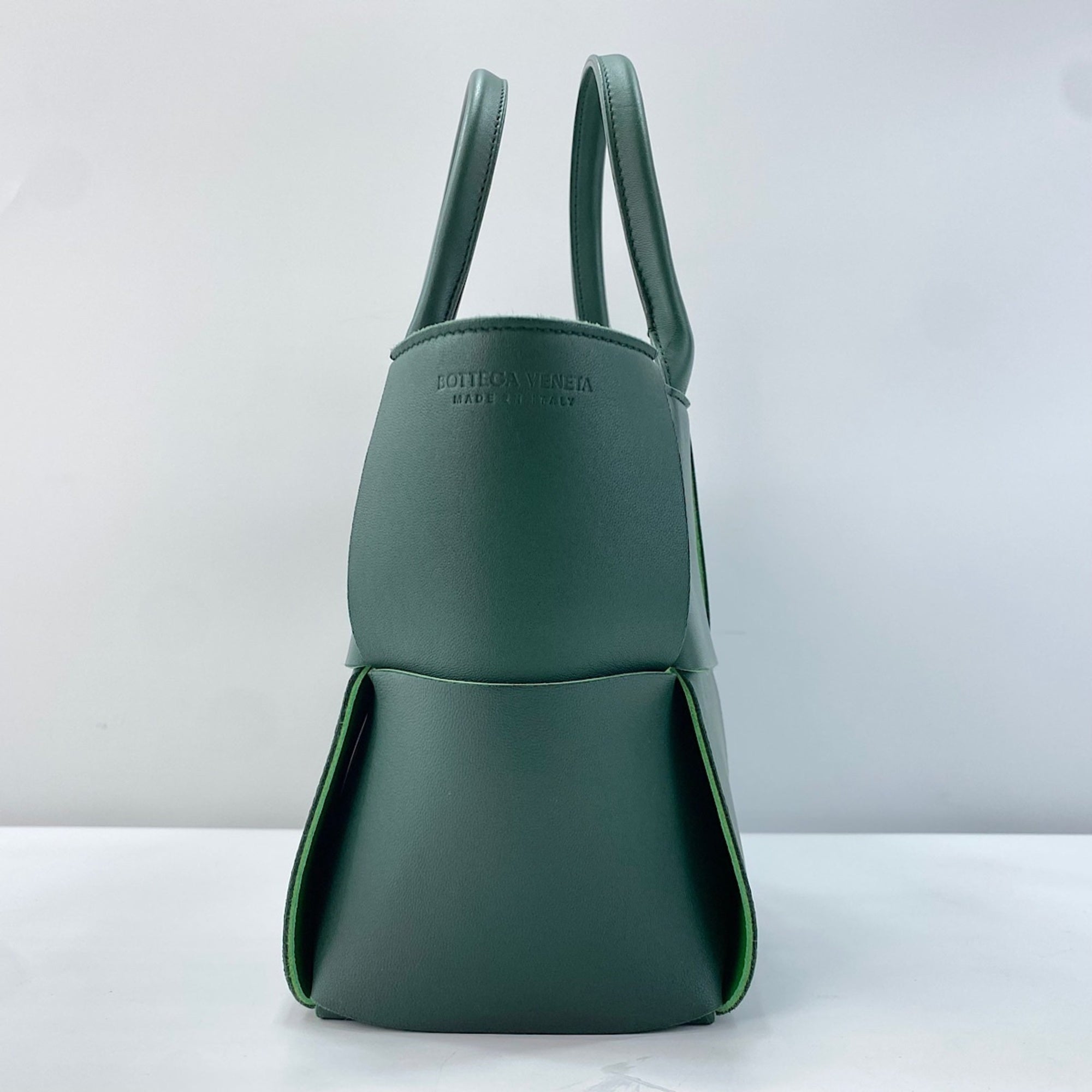 Bottega Veneta Green Handbag Pouch (Pre-Owned)