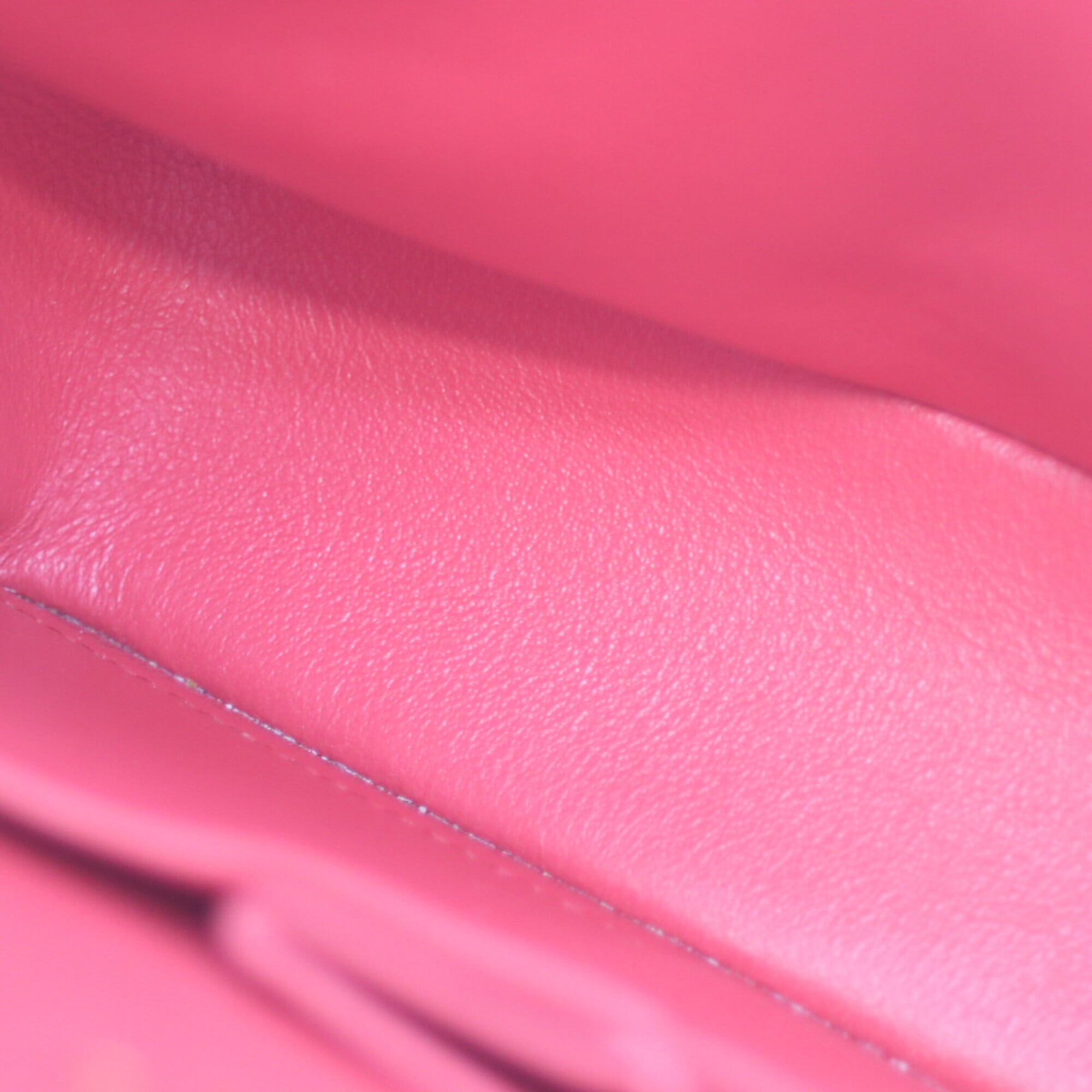 Chanel Red Color Grained Calfskin Shoulder Bag (Pre-Owned)
