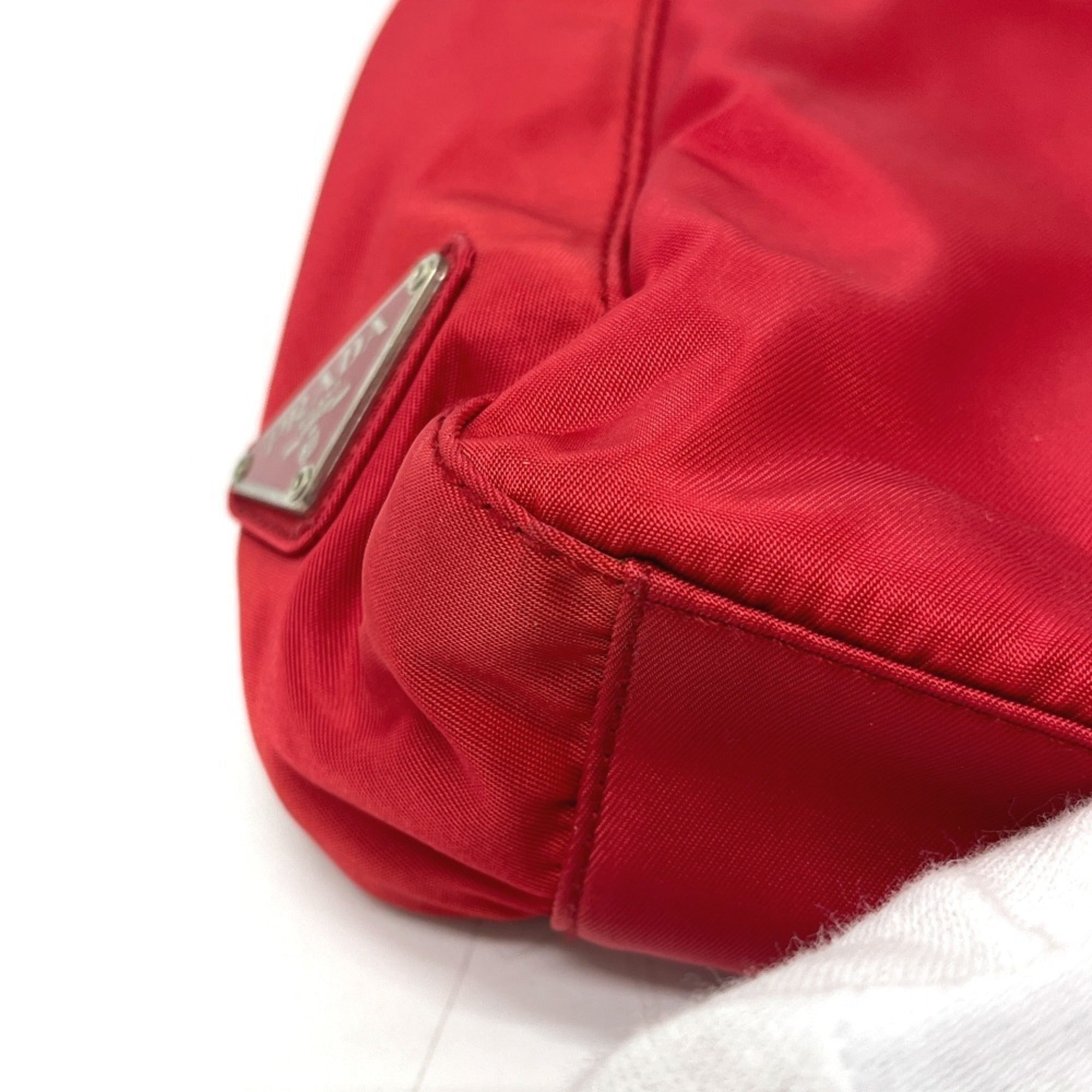 Prada Red Color Nylon Handbag Tote Bag (Pre-Owned)