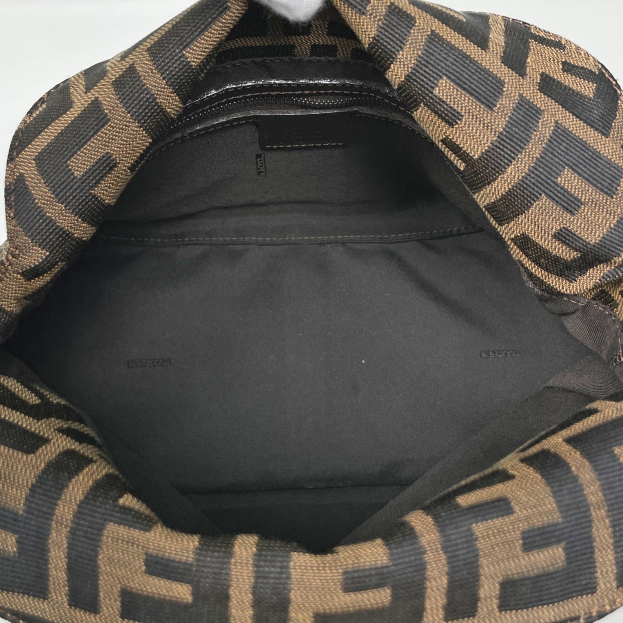 Fendi Brown Canvas Leather Shoulder Bag (Pre-Owned)