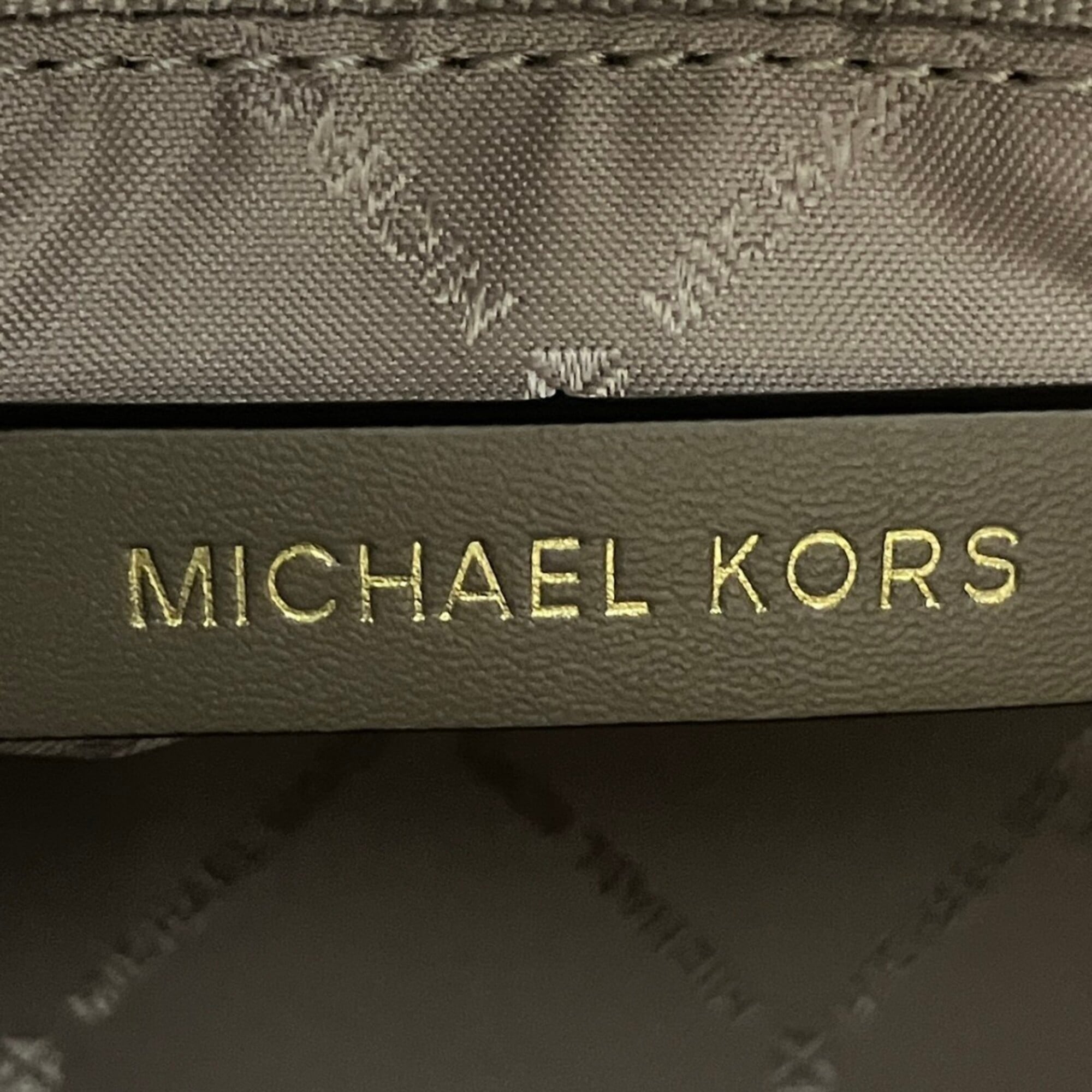 Michael Kors Brown Leather Shoulder Bag (Pre-Owned)