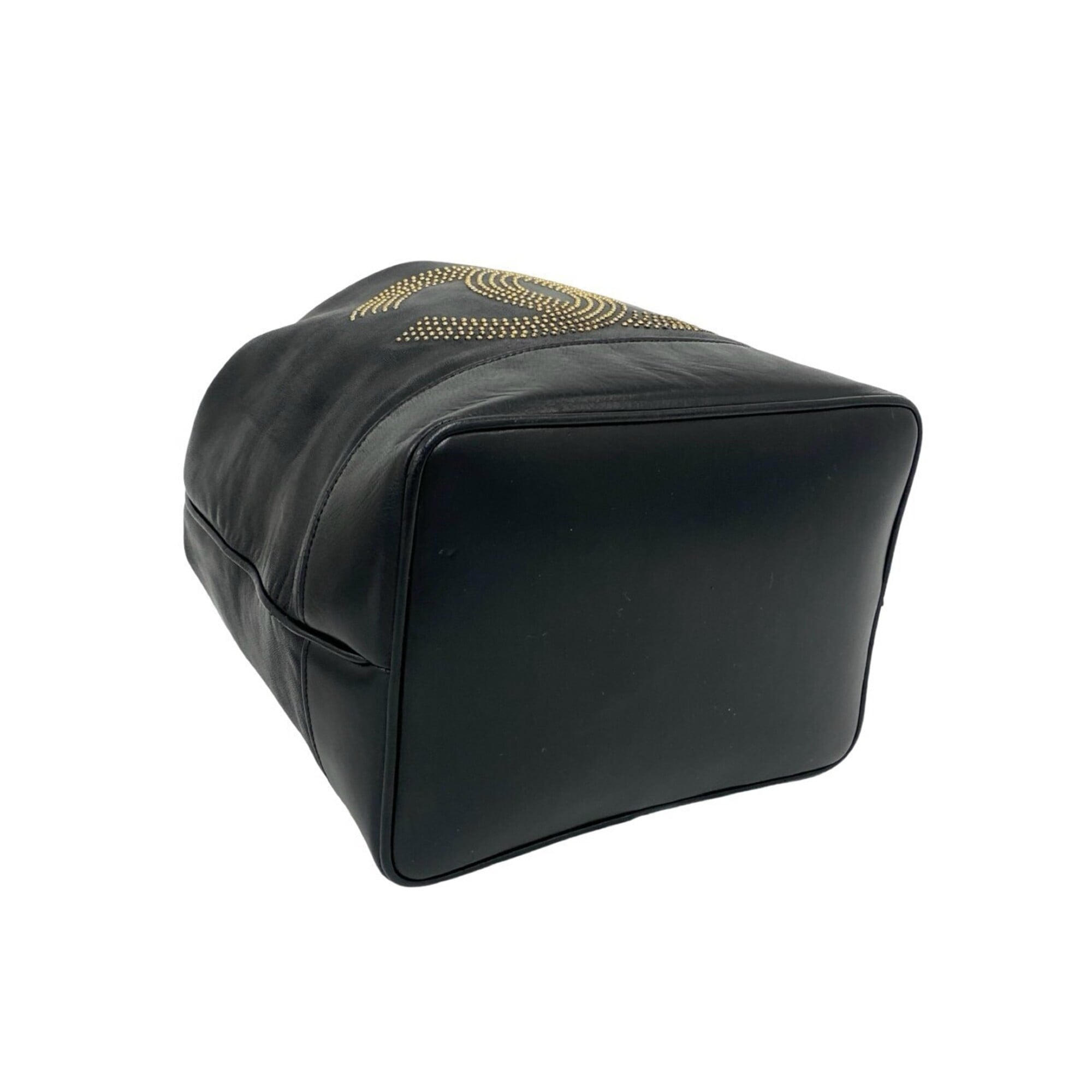 Chanel Black Leather Shoulder Bag (Pre-Owned)