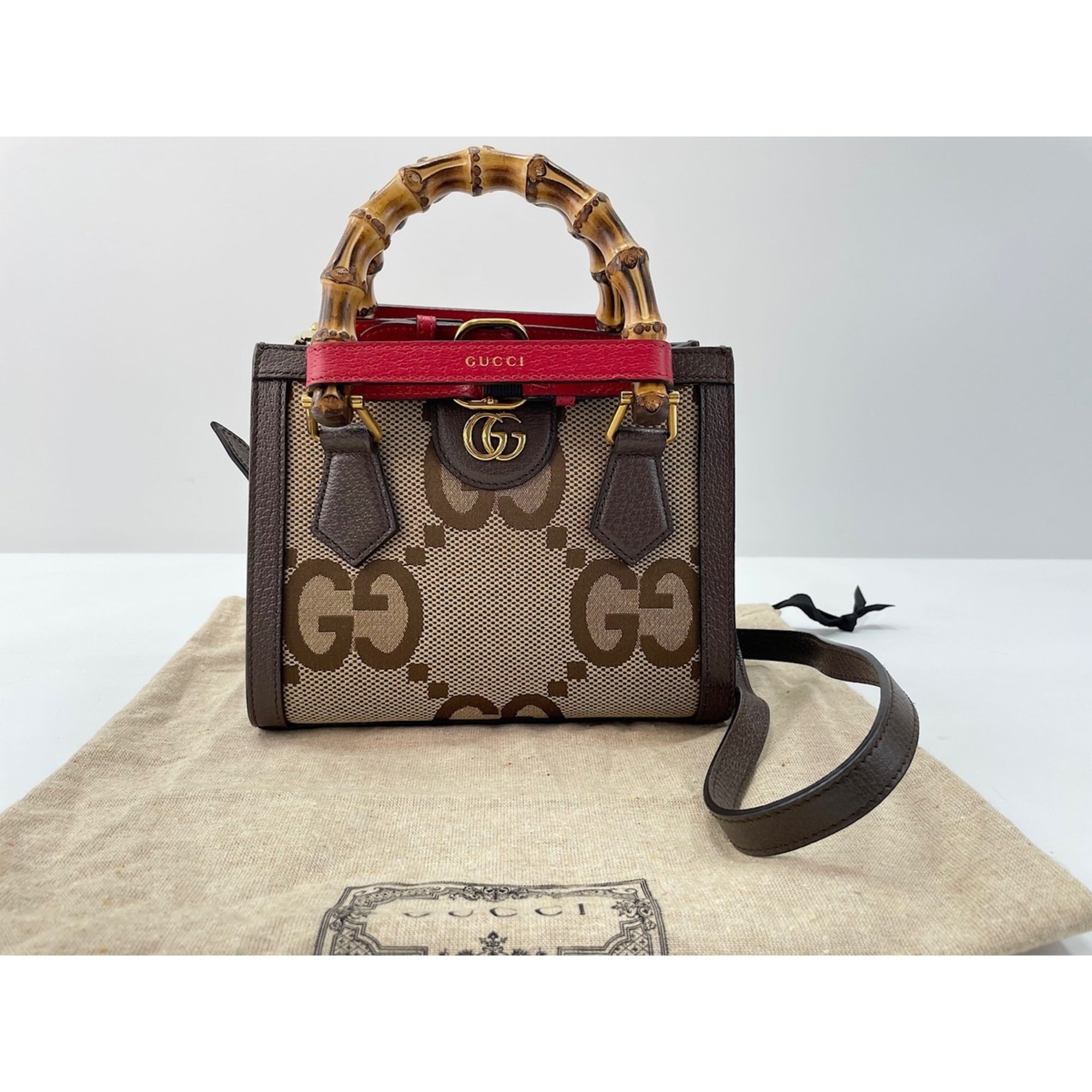 Gucci Black Handbag (Pre-Owned)