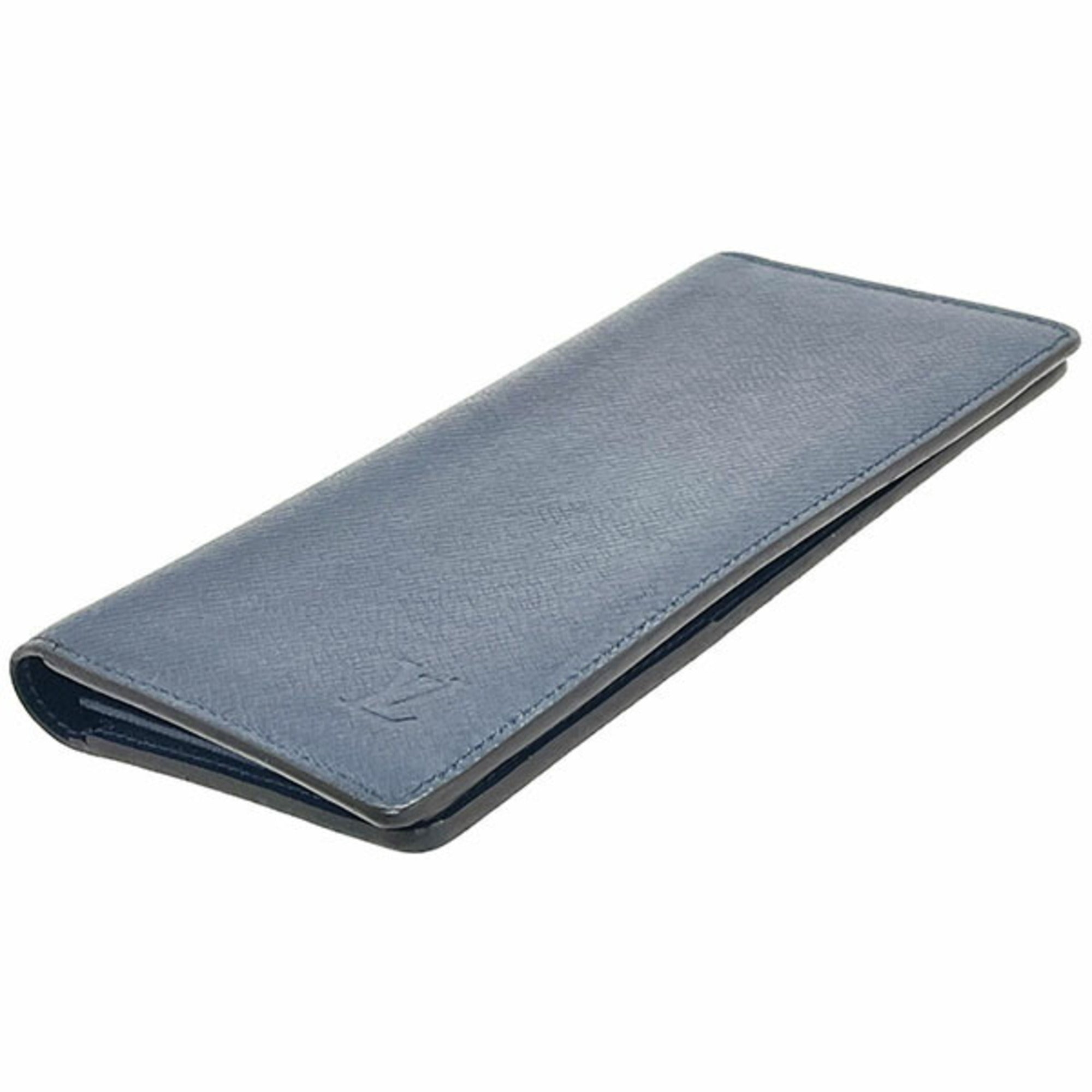 Louis Vuitton Navy Ocean Taiga Leather Leather Long Wallet (Bi-Fold) (Pre-Owned)