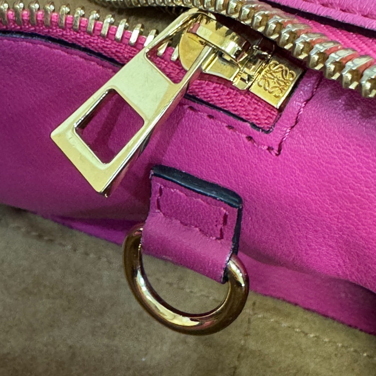 Loewe Amazona Pink Leather Handbag Shoulder Bag (Pre-Owned)