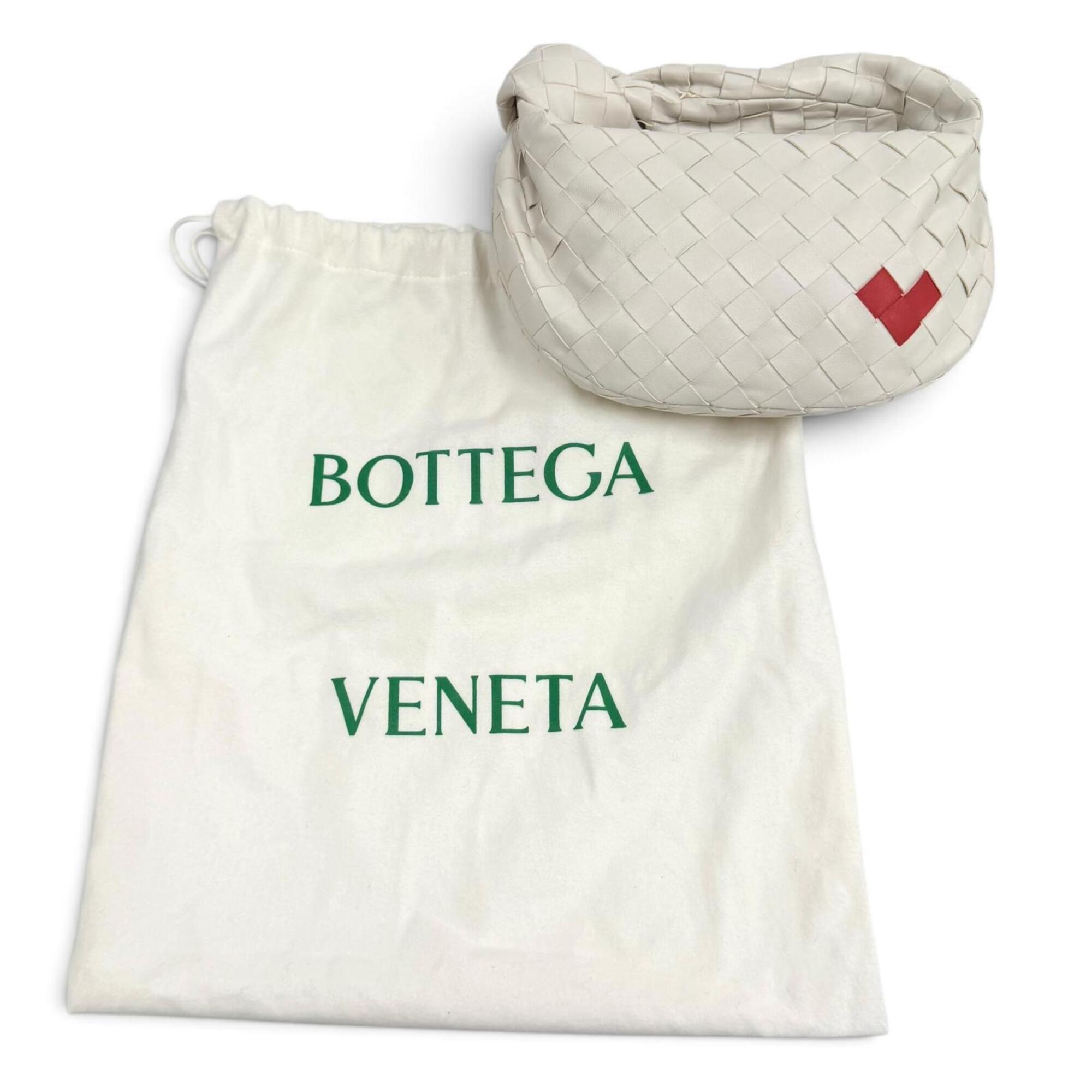 Bottega Veneta Red Color White Leather Handbag (Pre-Owned)