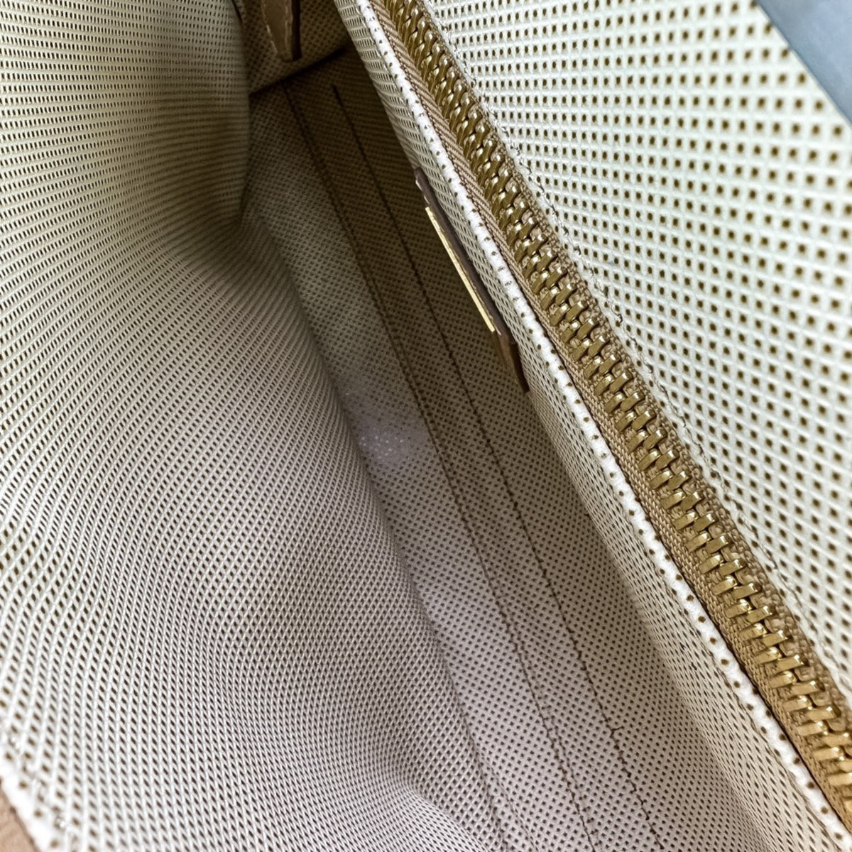 Fendi Peekaboo Beige Brown Handbag Shoulder Bag (Pre-Owned)