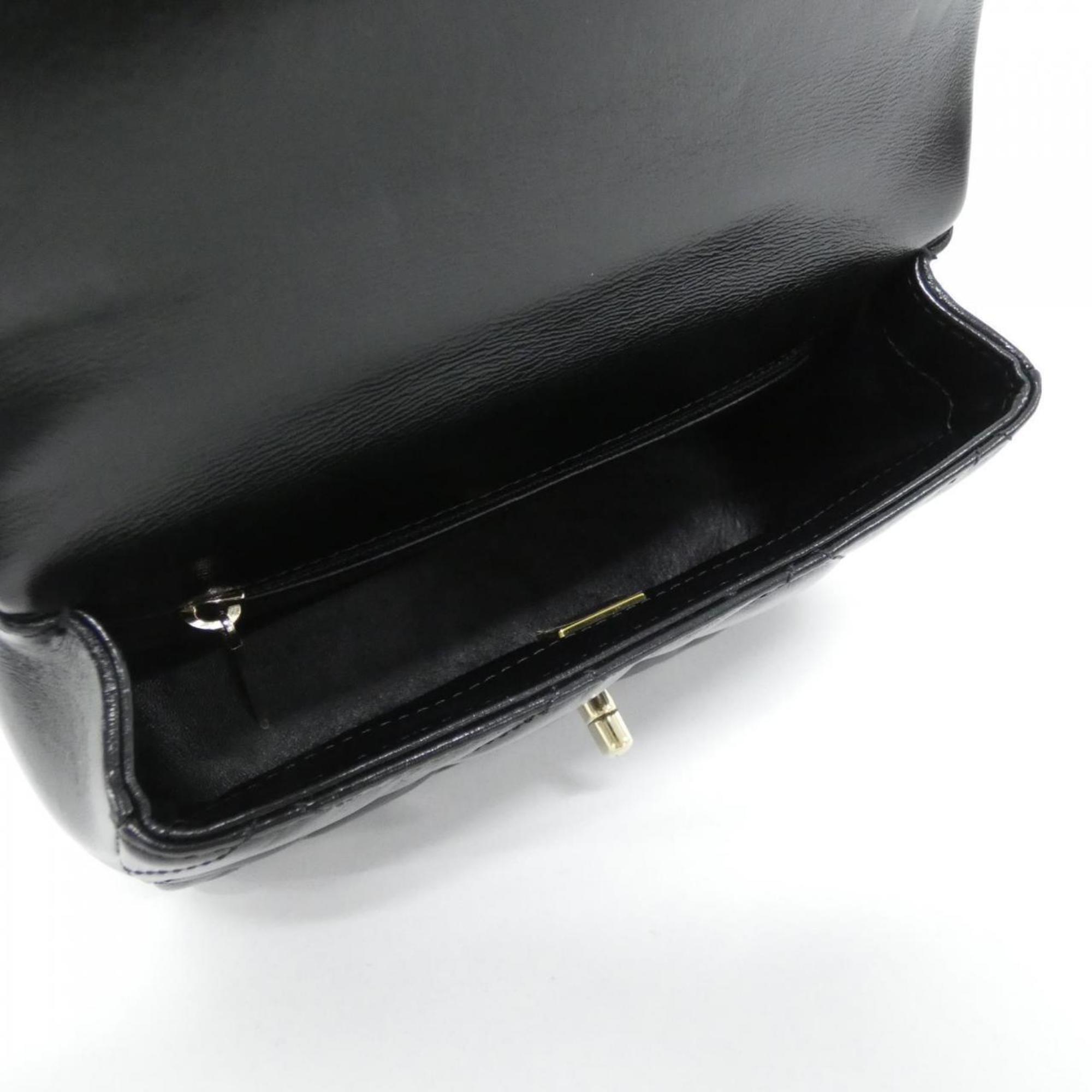 Chanel Black Leather Handbag (Pre-Owned)