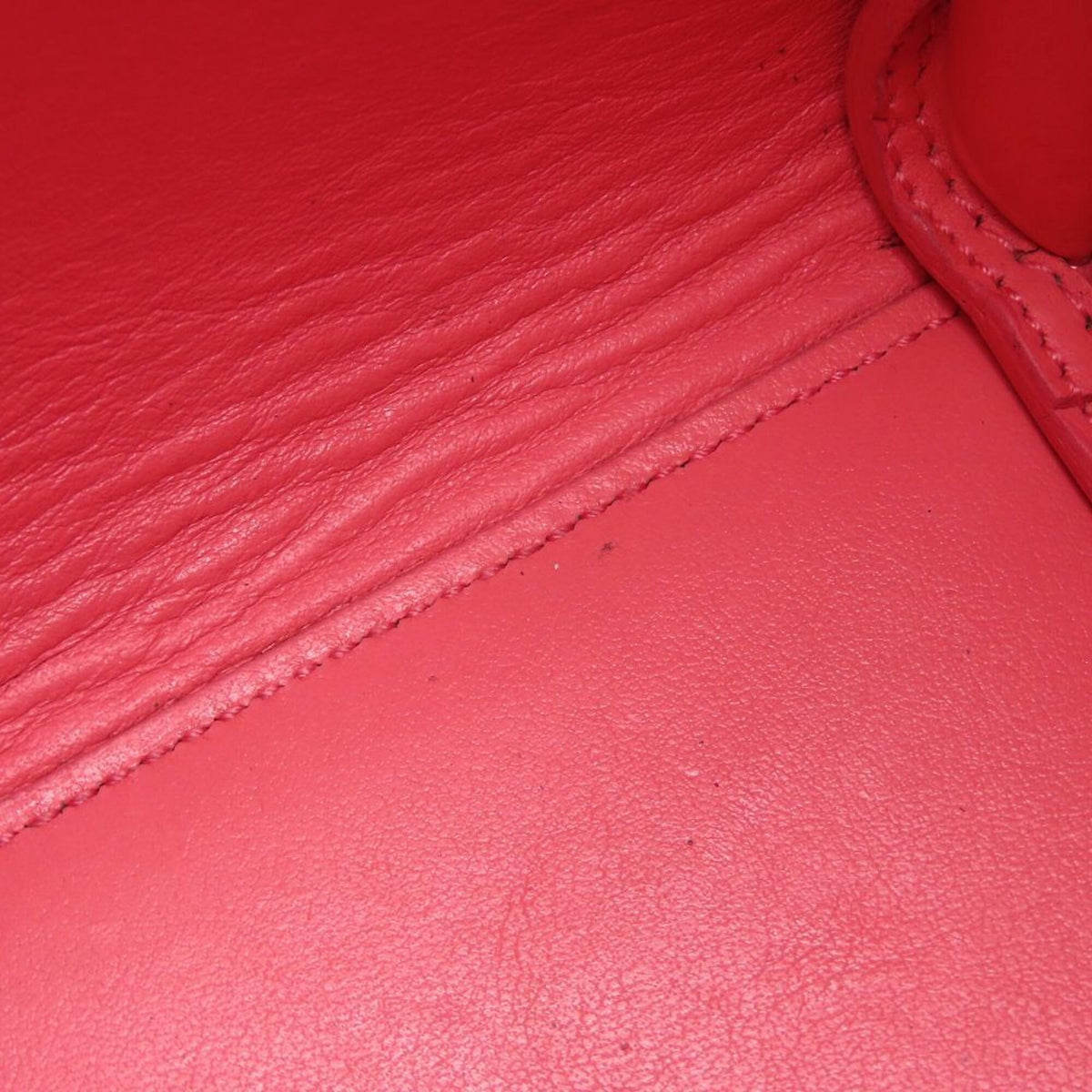 Yves Saint Laurent Sac De Jour Pink Leather Handbag (Pre-Owned)