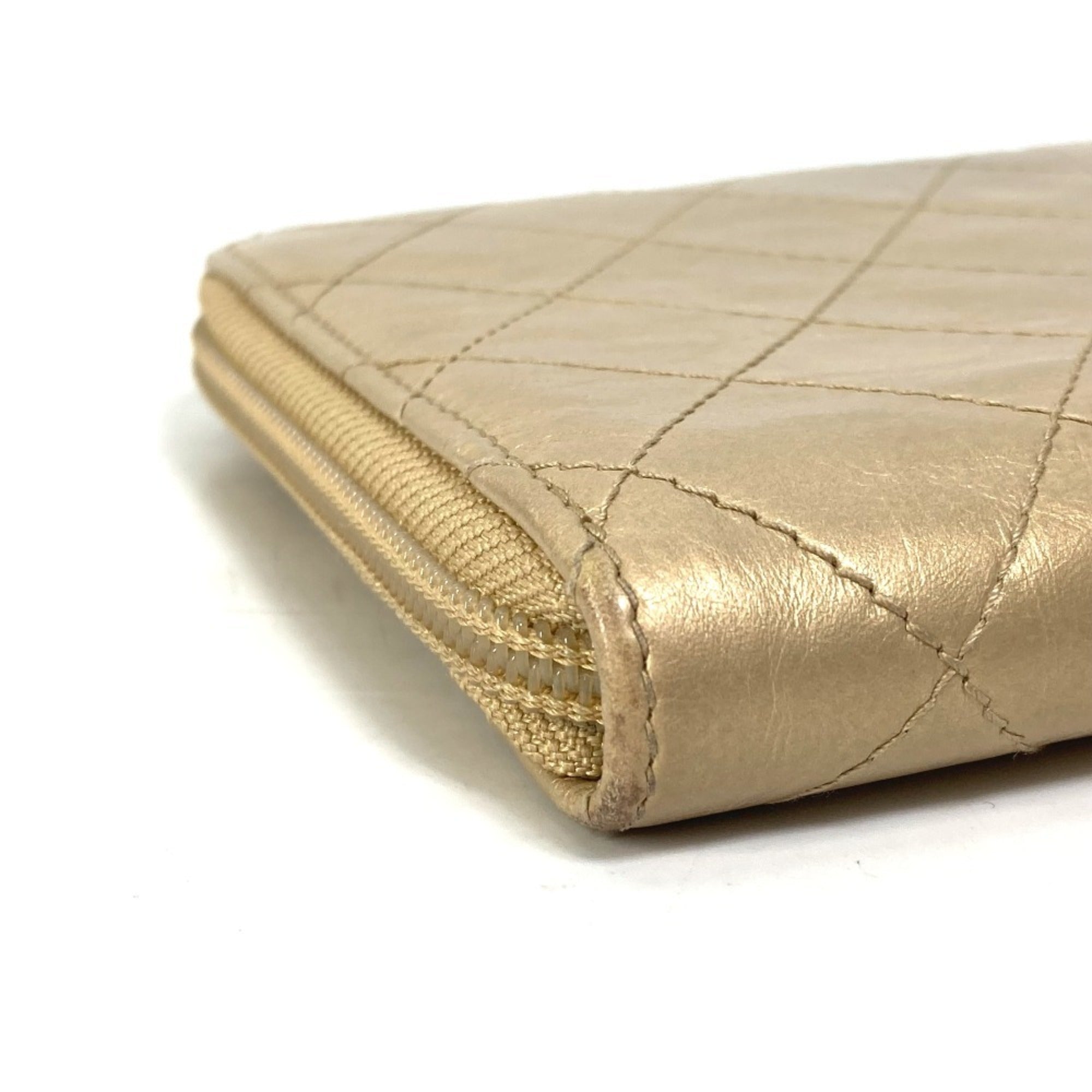 Chanel Matelasse Gold Leather Long Wallet (Bi-Fold) (Pre-Owned)