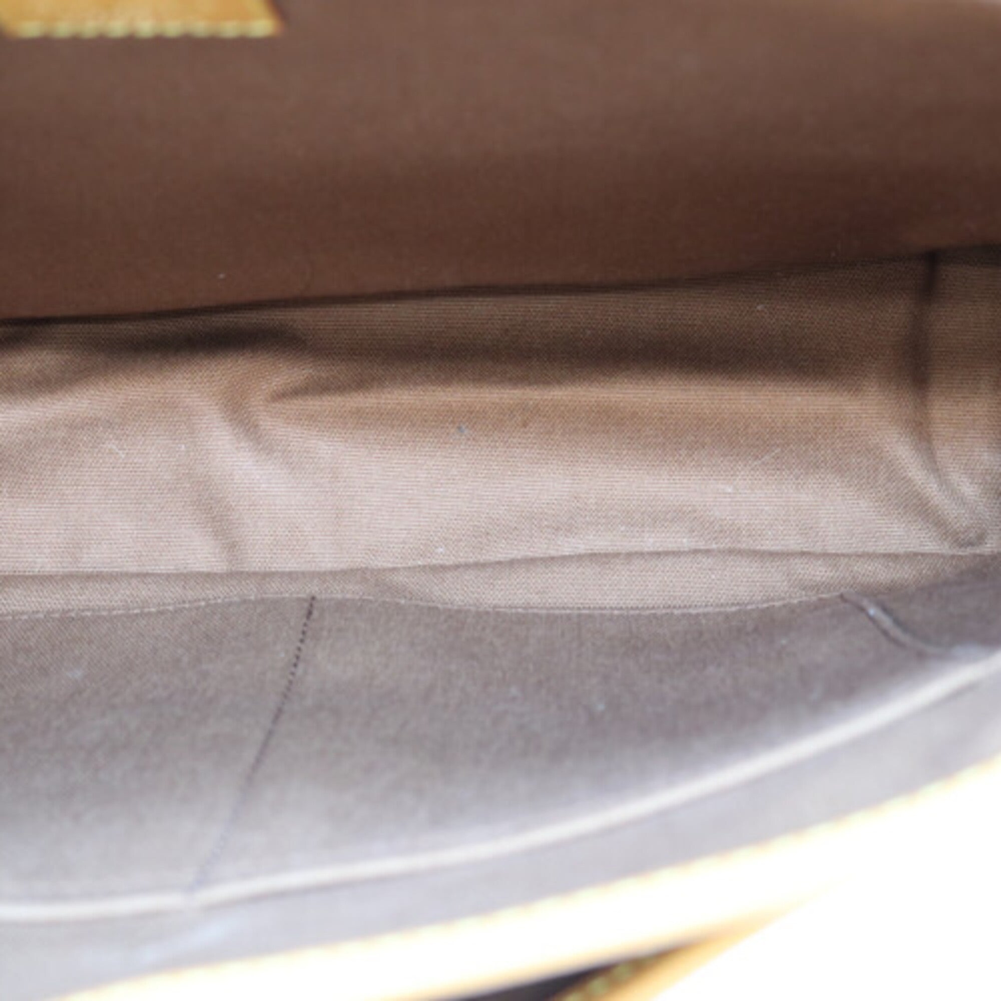 Louis Vuitton Brown Monogram Messenger Bag Shoulder Bag (Pre-Owned)