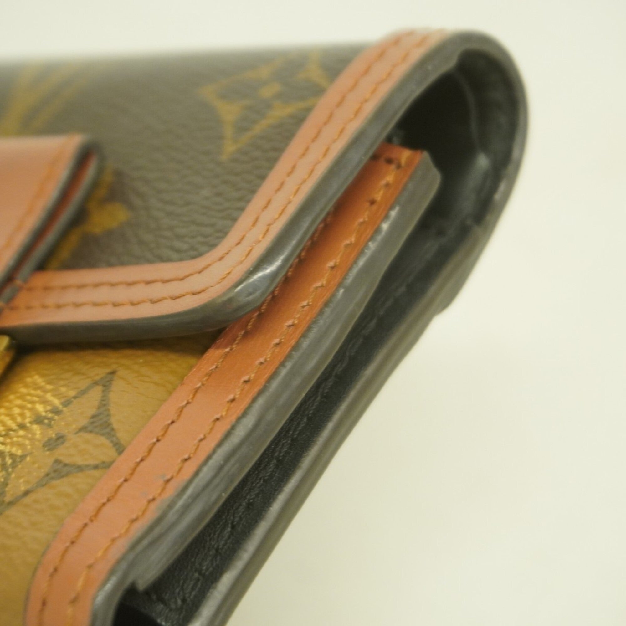 Louis Vuitton Brown Wallet (Tri-Fold) (Pre-Owned)