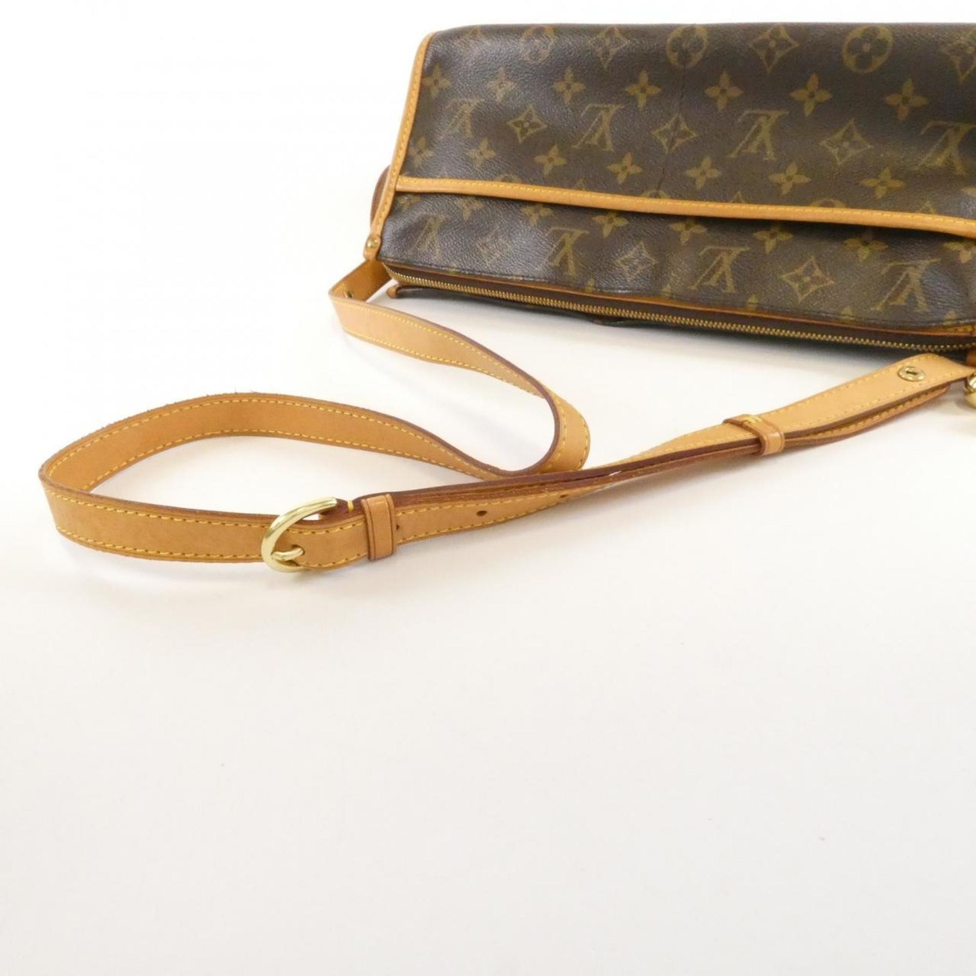 Louis Vuitton Brown Coated Canvas Shoulder Bag (Pre-Owned)