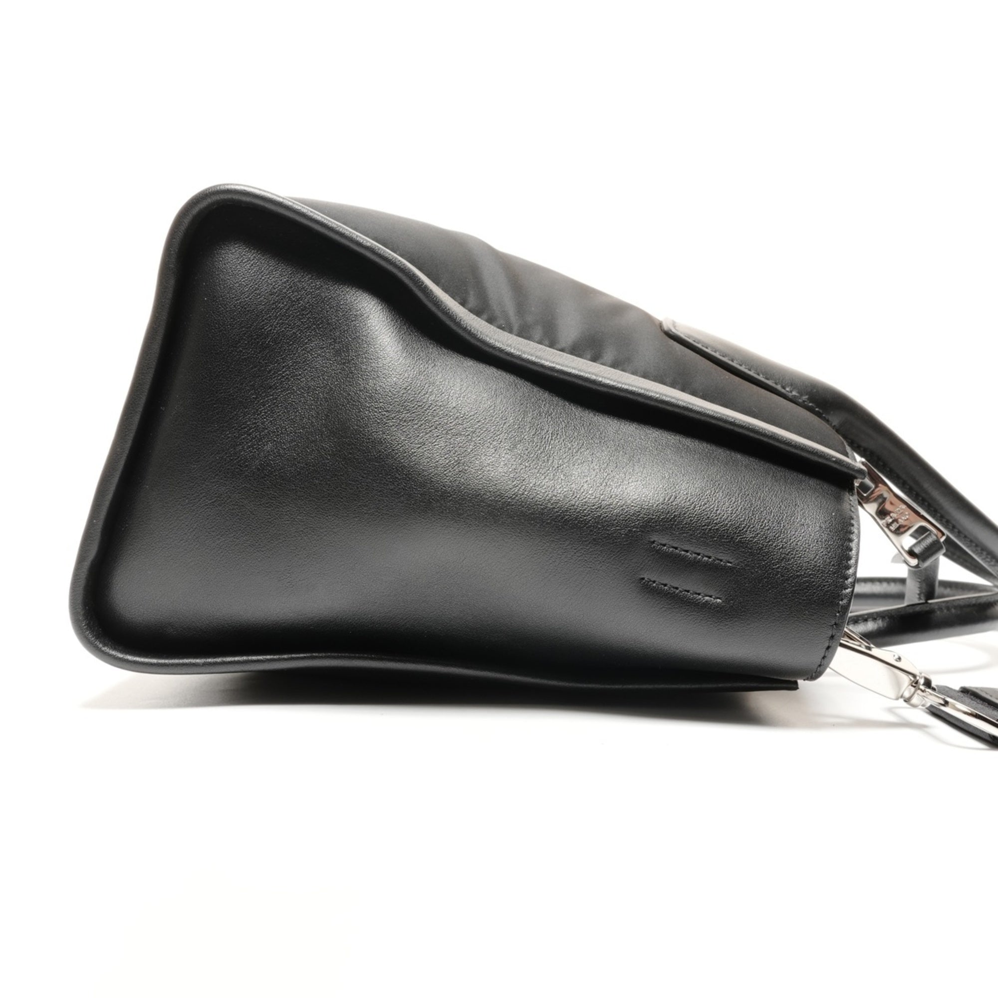 Prada Black Handbag Shoulder Bag (Pre-Owned)