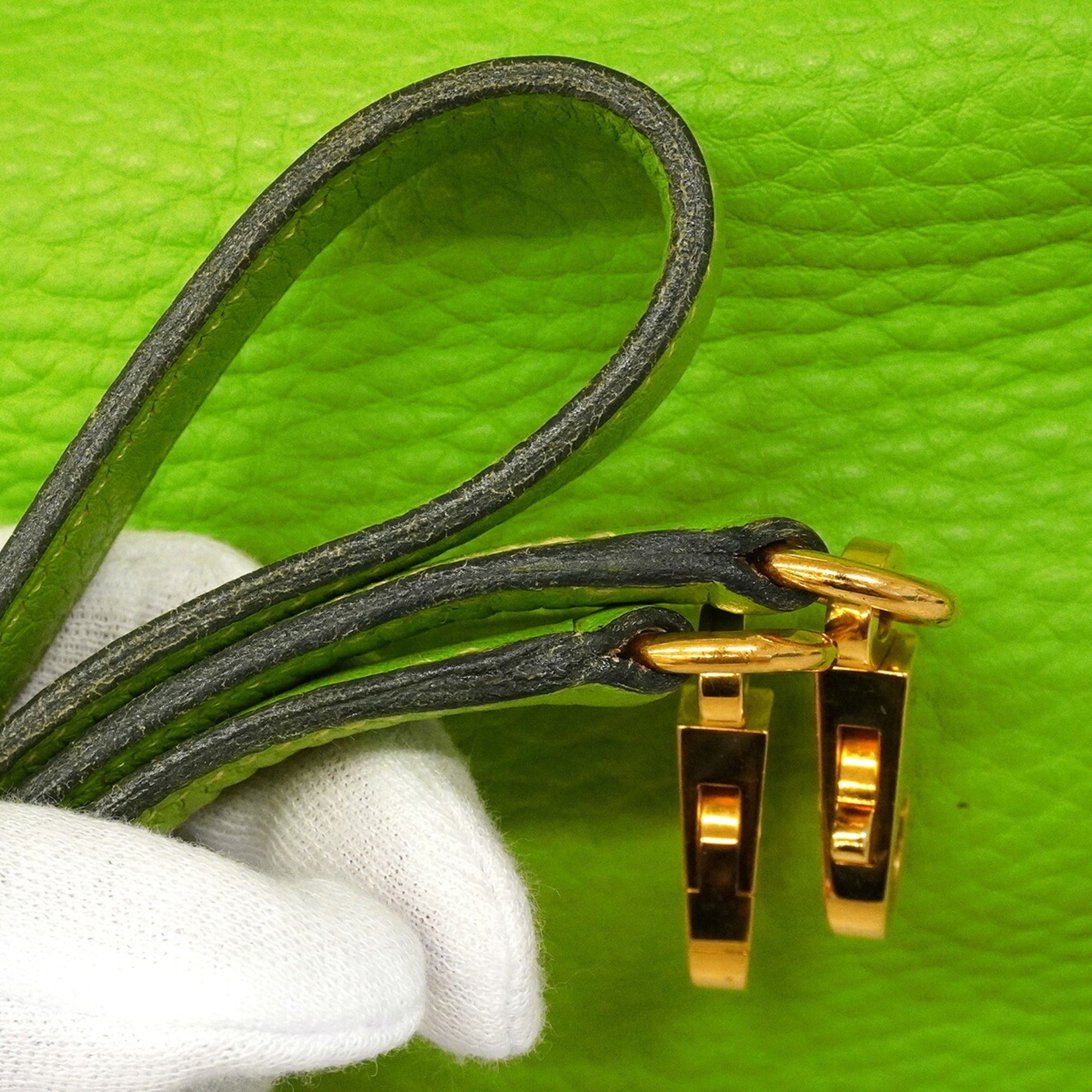 Hermes Apple Green Taurillon Clemence Leather Handbag (Pre-Owned)
