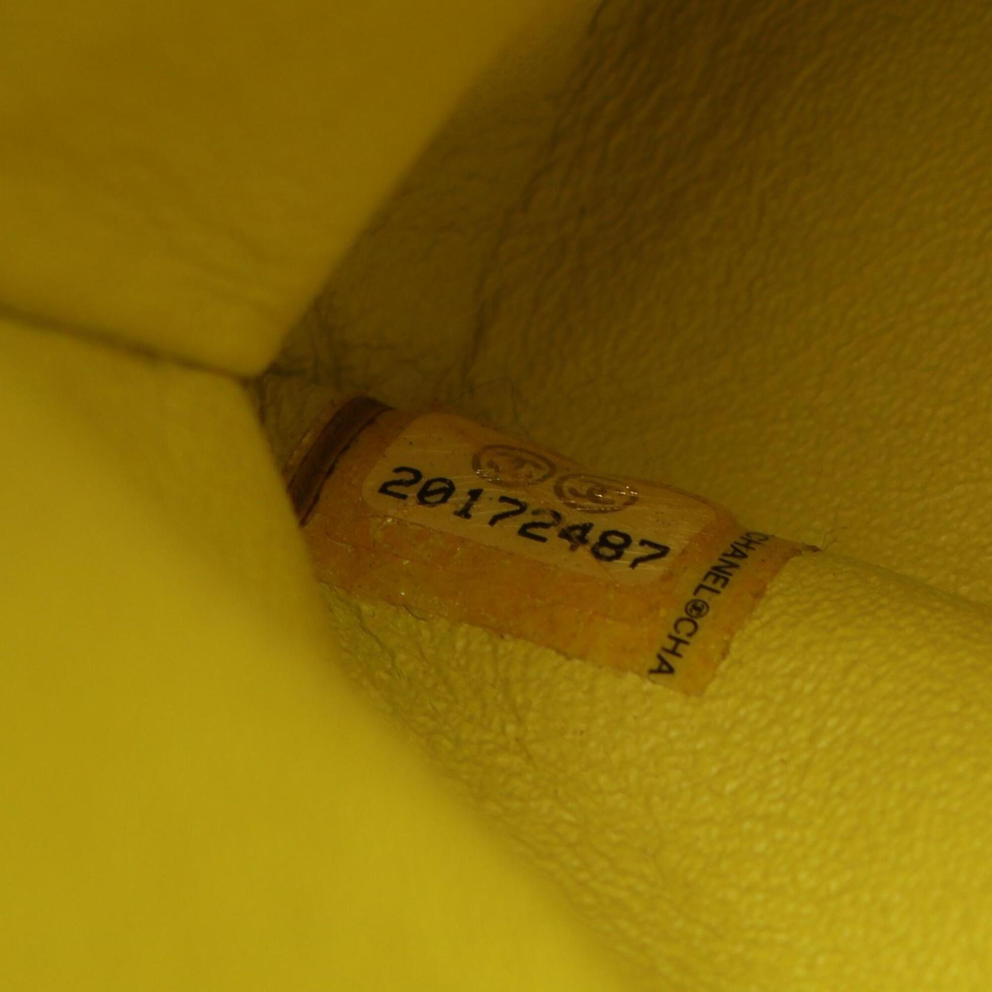 Chanel Yellow Fabric Handbag Shoulder Bag (Pre-Owned)