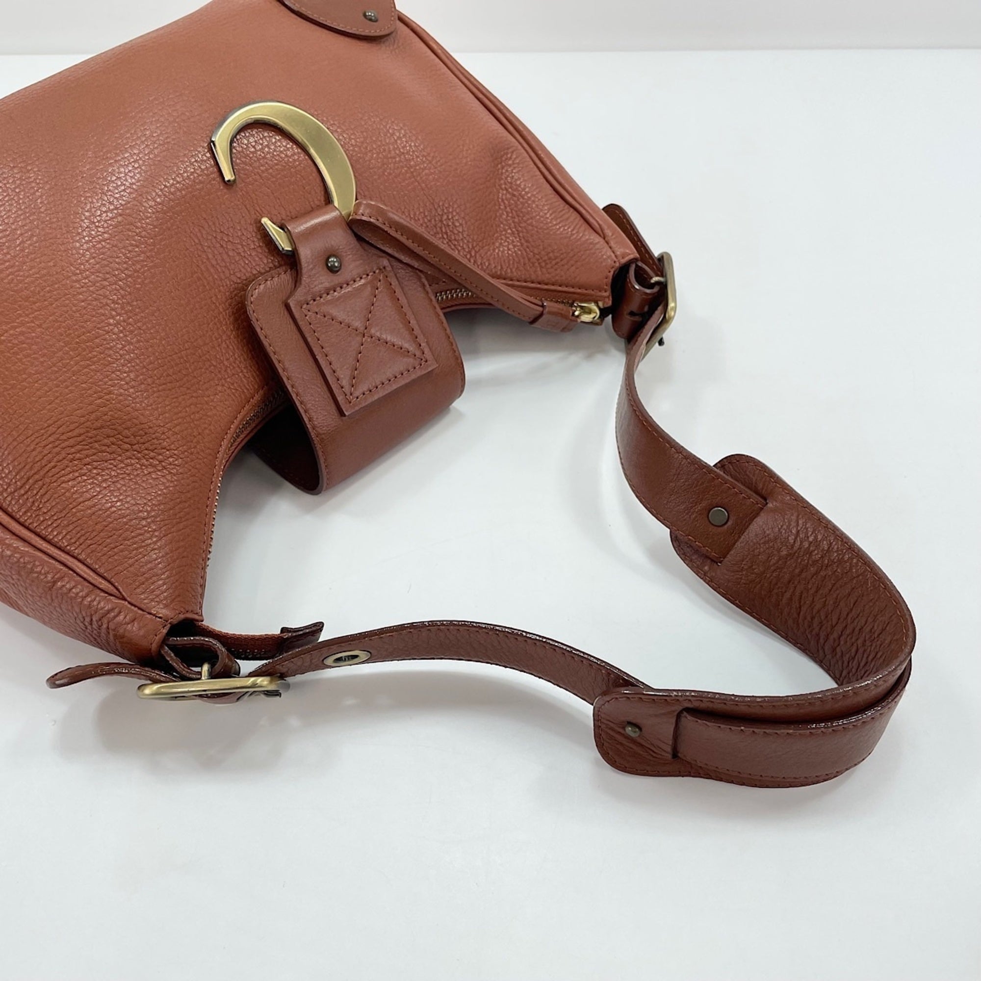 Chloé Brown Shoulder Bag (Pre-Owned)