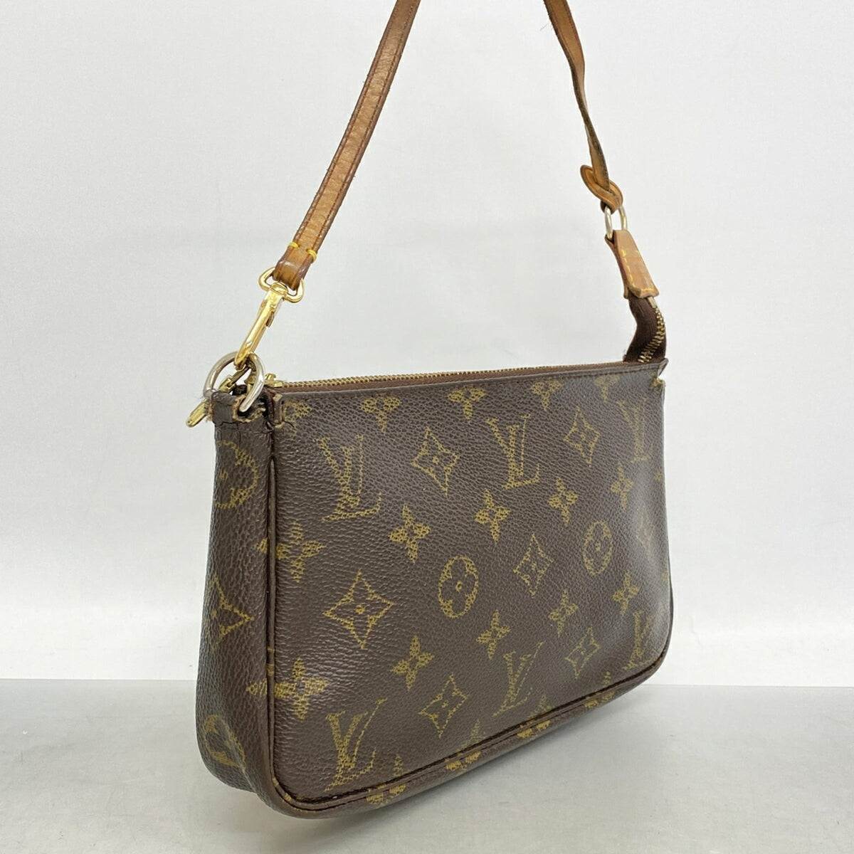 Louis Vuitton Brown Pouch (Pre-Owned)