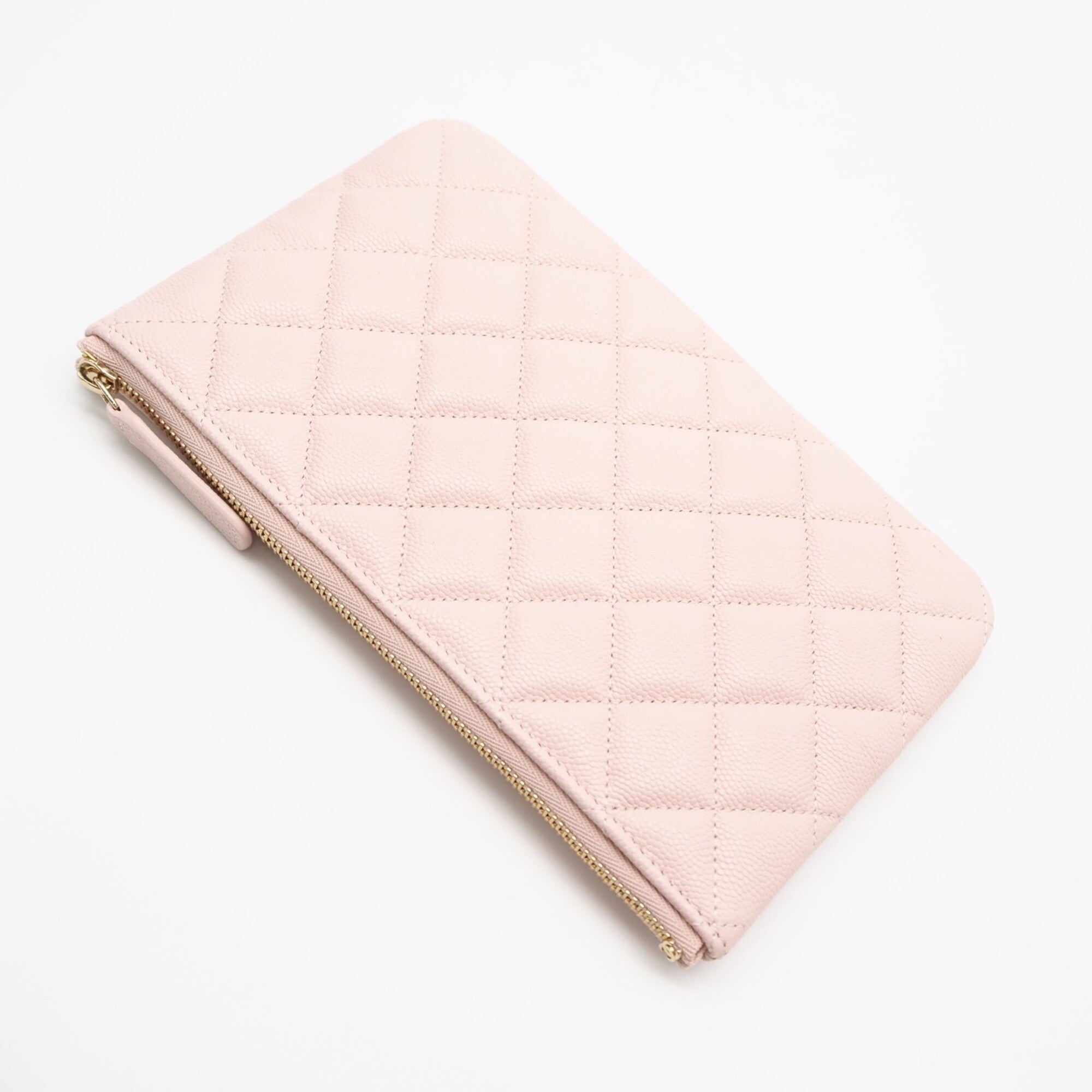 Chanel Matelasse Pink Grained Calfskin Pouch (Pre-Owned)
