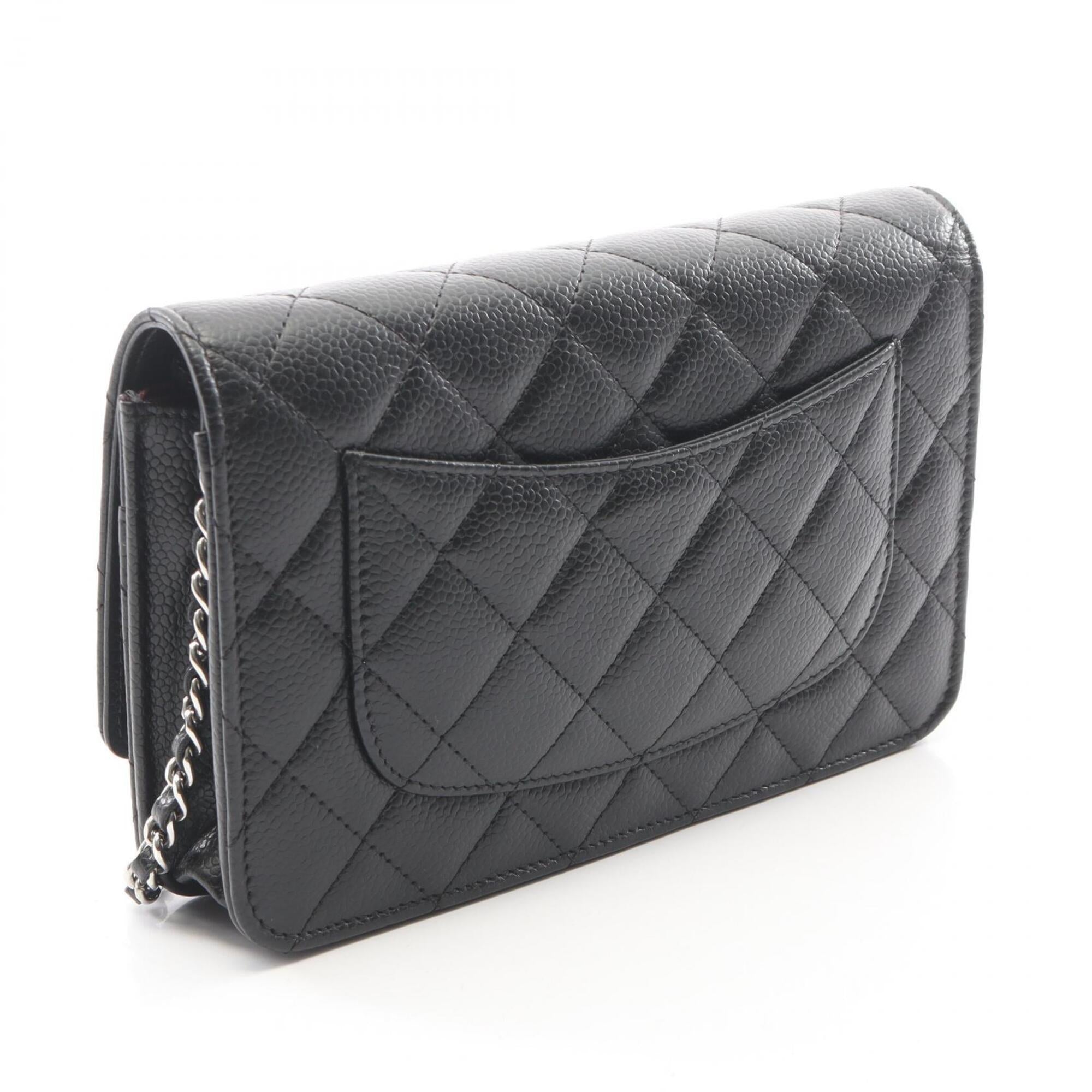 Chanel Black Grained Calfskin Handbag Shoulder Bag (Pre-Owned)