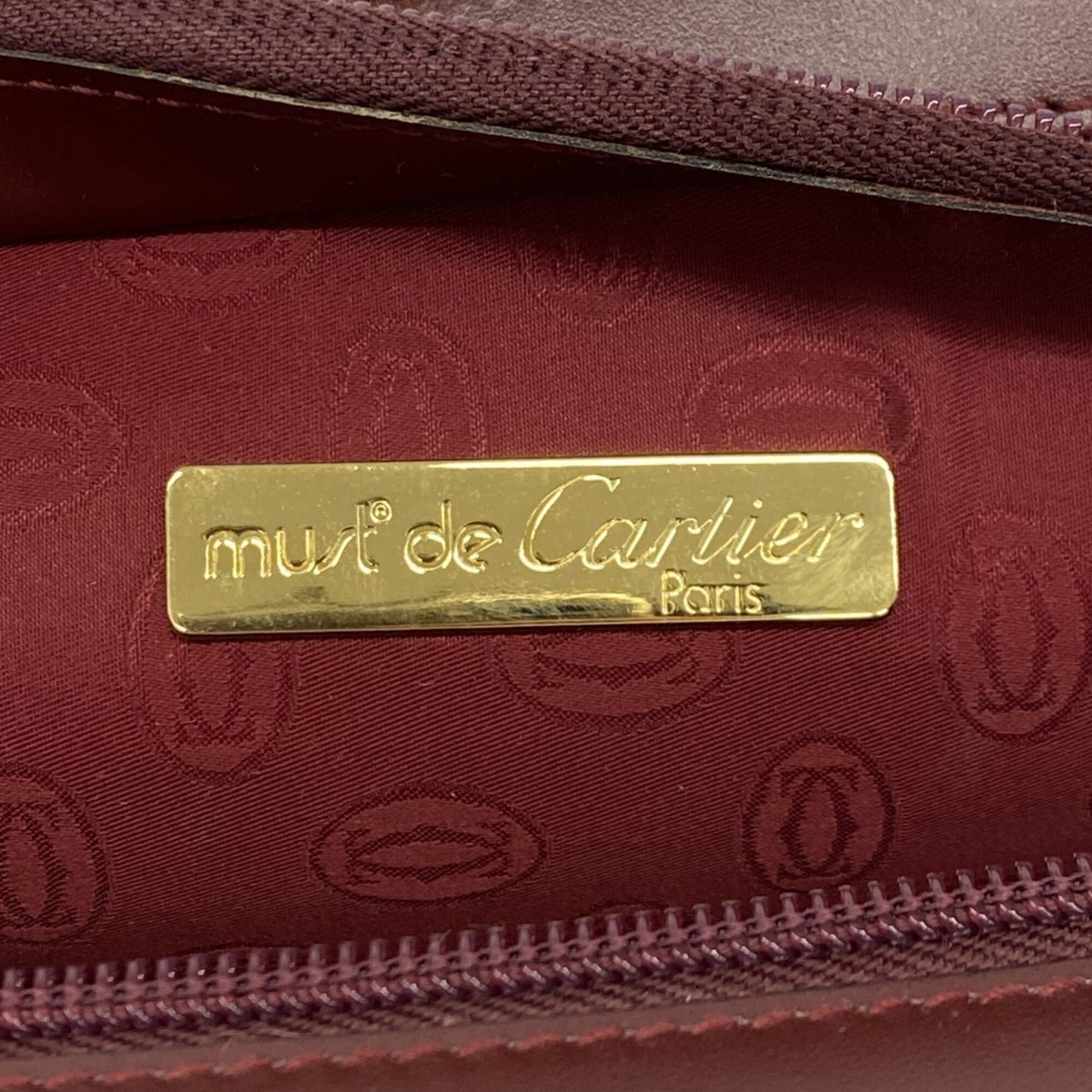 Cartier Bordeaux Leather Clutch Bag (Pre-Owned)