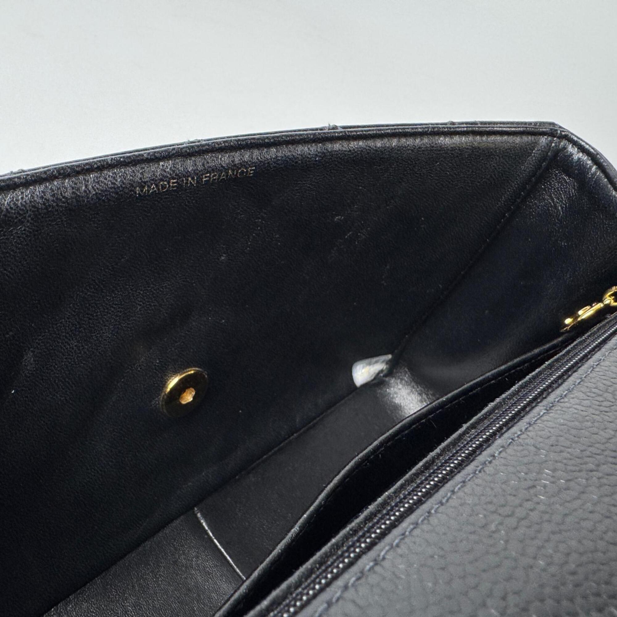 Chanel Black Grained Calfskin Shoulder Bag (Pre-Owned)