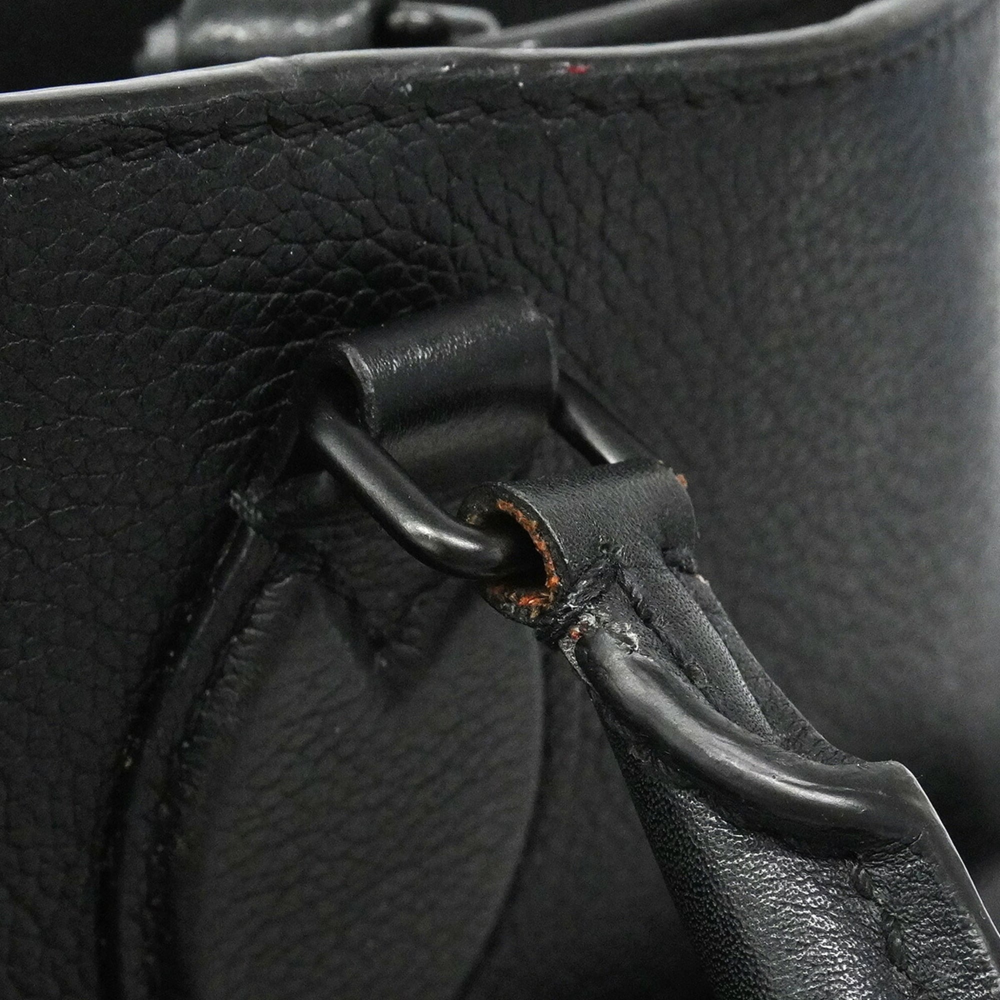 Louis Vuitton Noir Tote Bag (Pre-Owned)