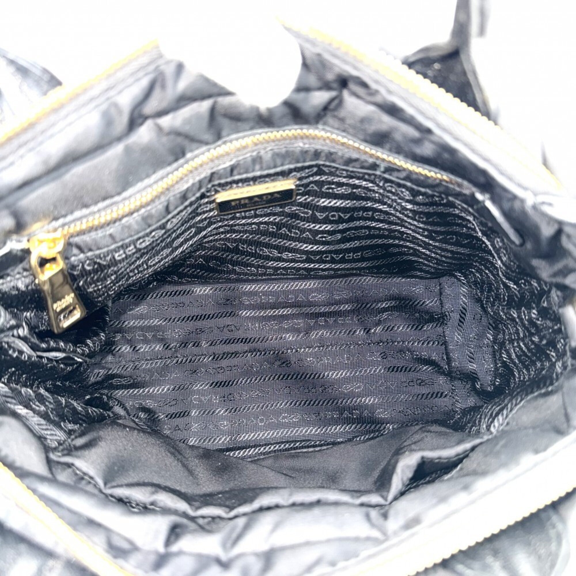 Prada Black Nylon Handbag Pouch Shoulder Bag Tote Bag (Pre-Owned)