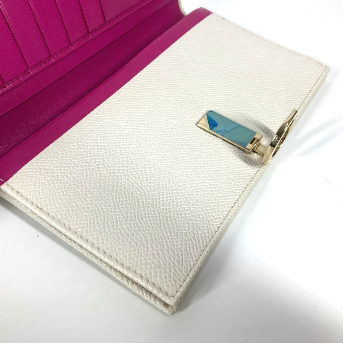Bvlgari White Leather Wallet (Bi-Fold) (Pre-Owned)