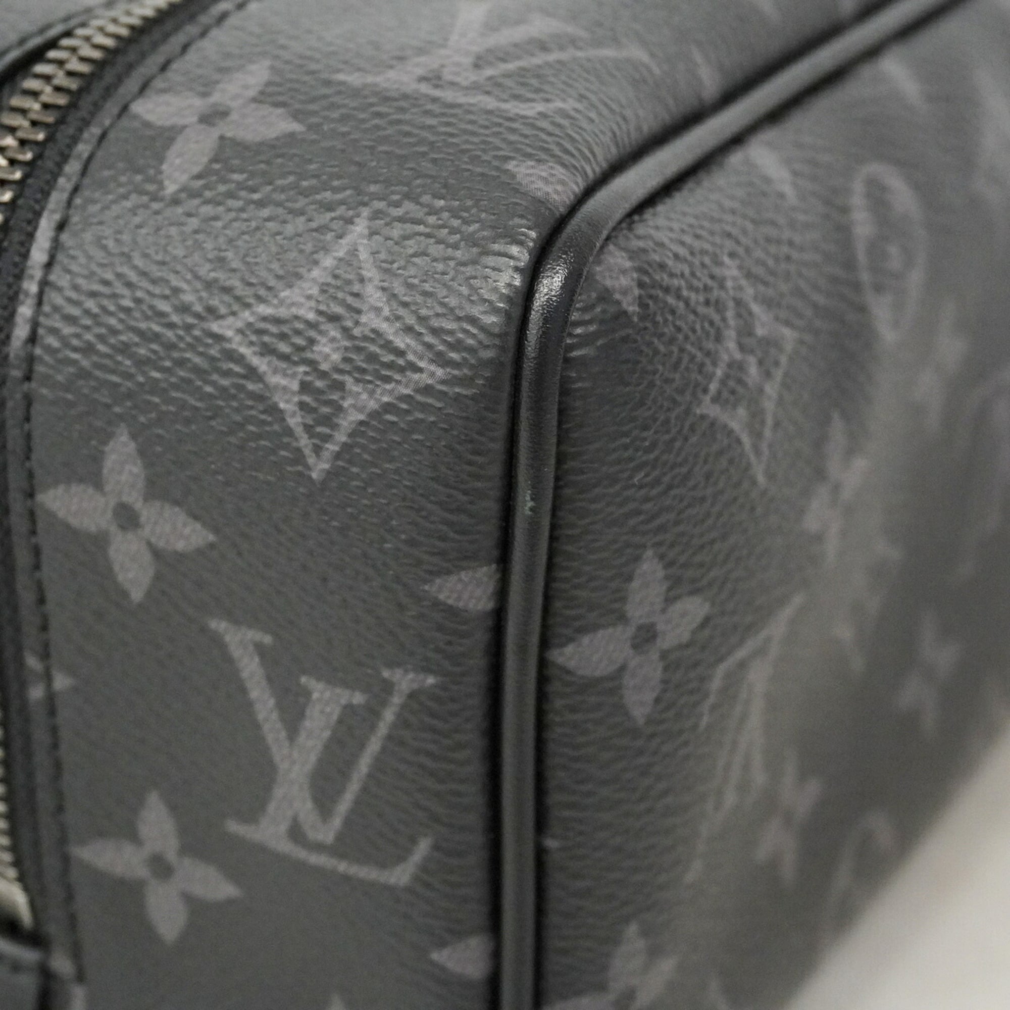 Louis Vuitton Black Clutch Bag (Pre-Owned)