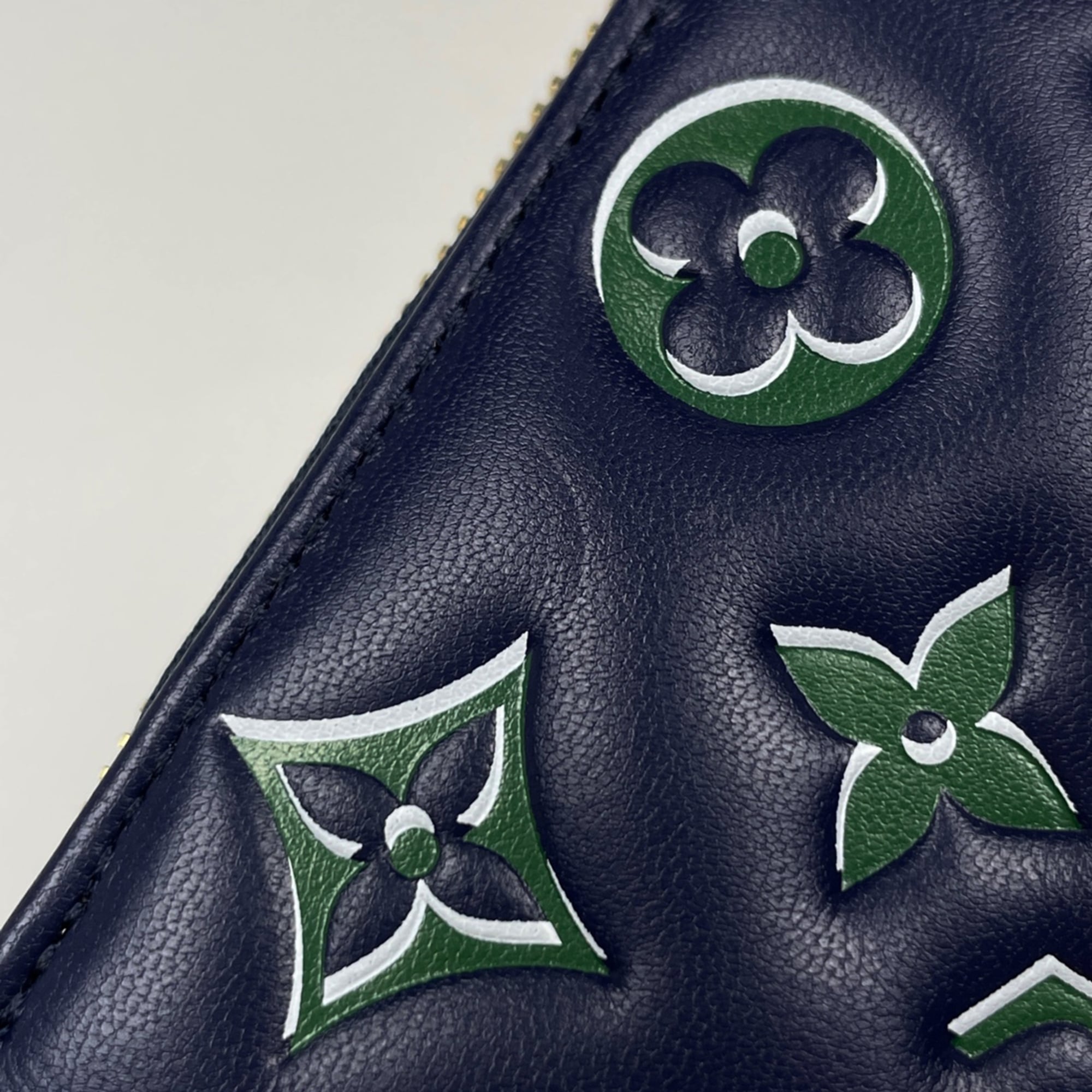 Louis Vuitton Navy Leather Long Wallet (Bi-Fold) (Pre-Owned)