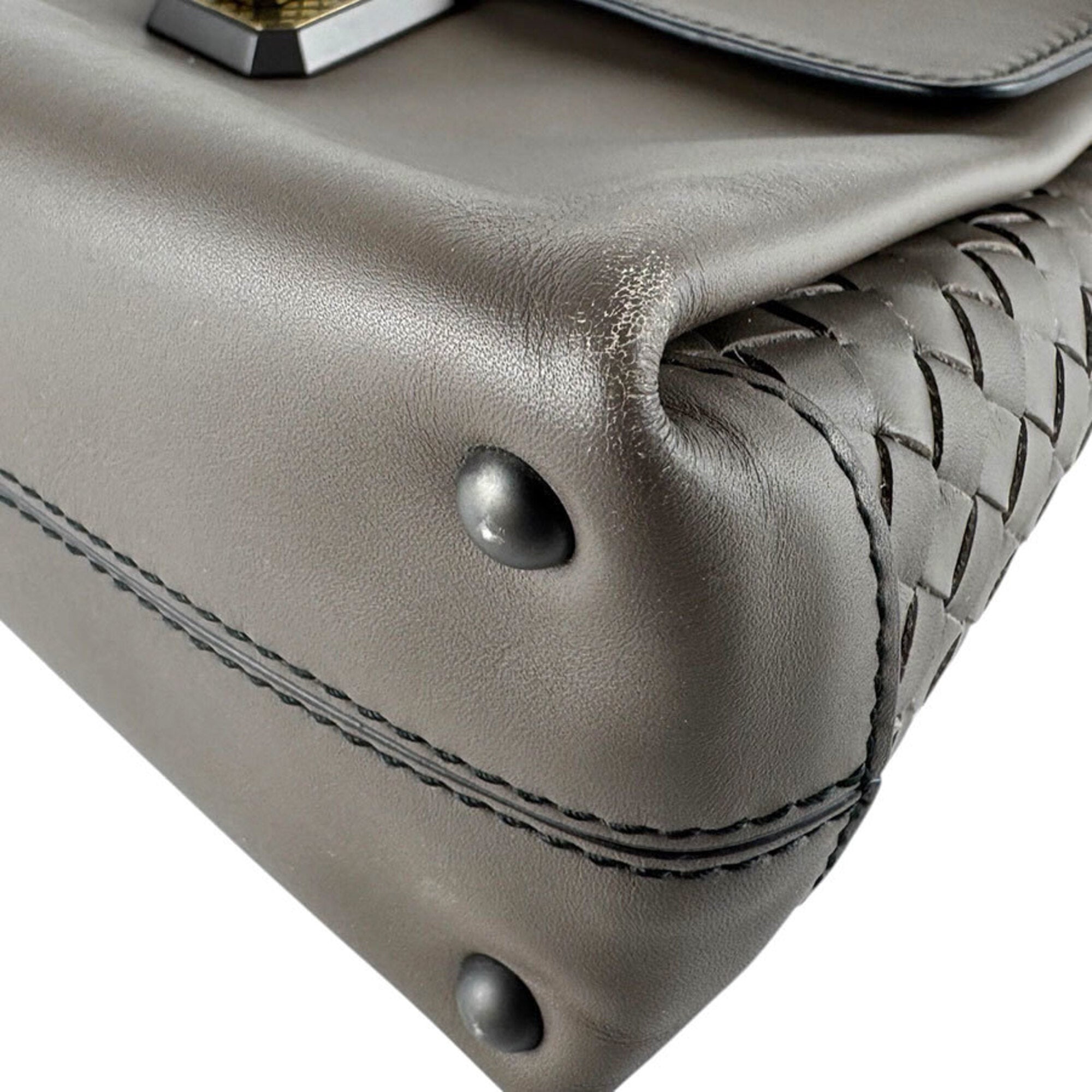Bottega Veneta Grayish Leather Handbag Shoulder Bag (Pre-Owned)